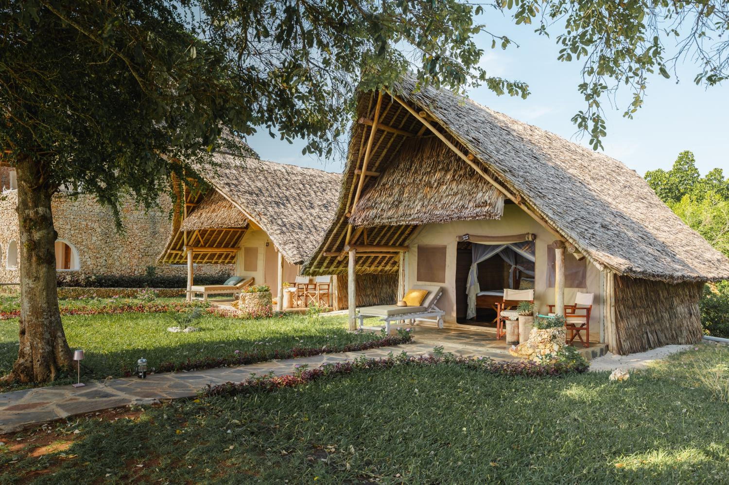 Bungalow with Patio - Photo 4
