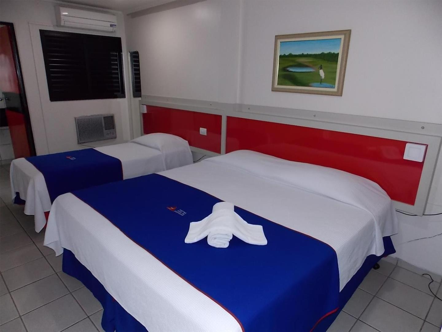 Standard Double or Twin Room photo 1