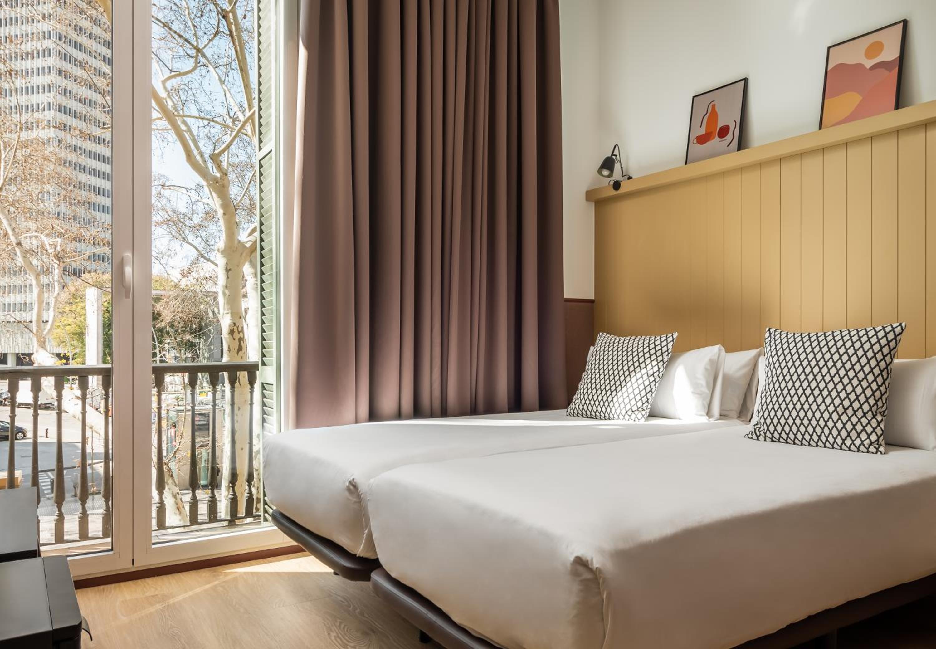 Habitación Doble con Vista a la Ciudad