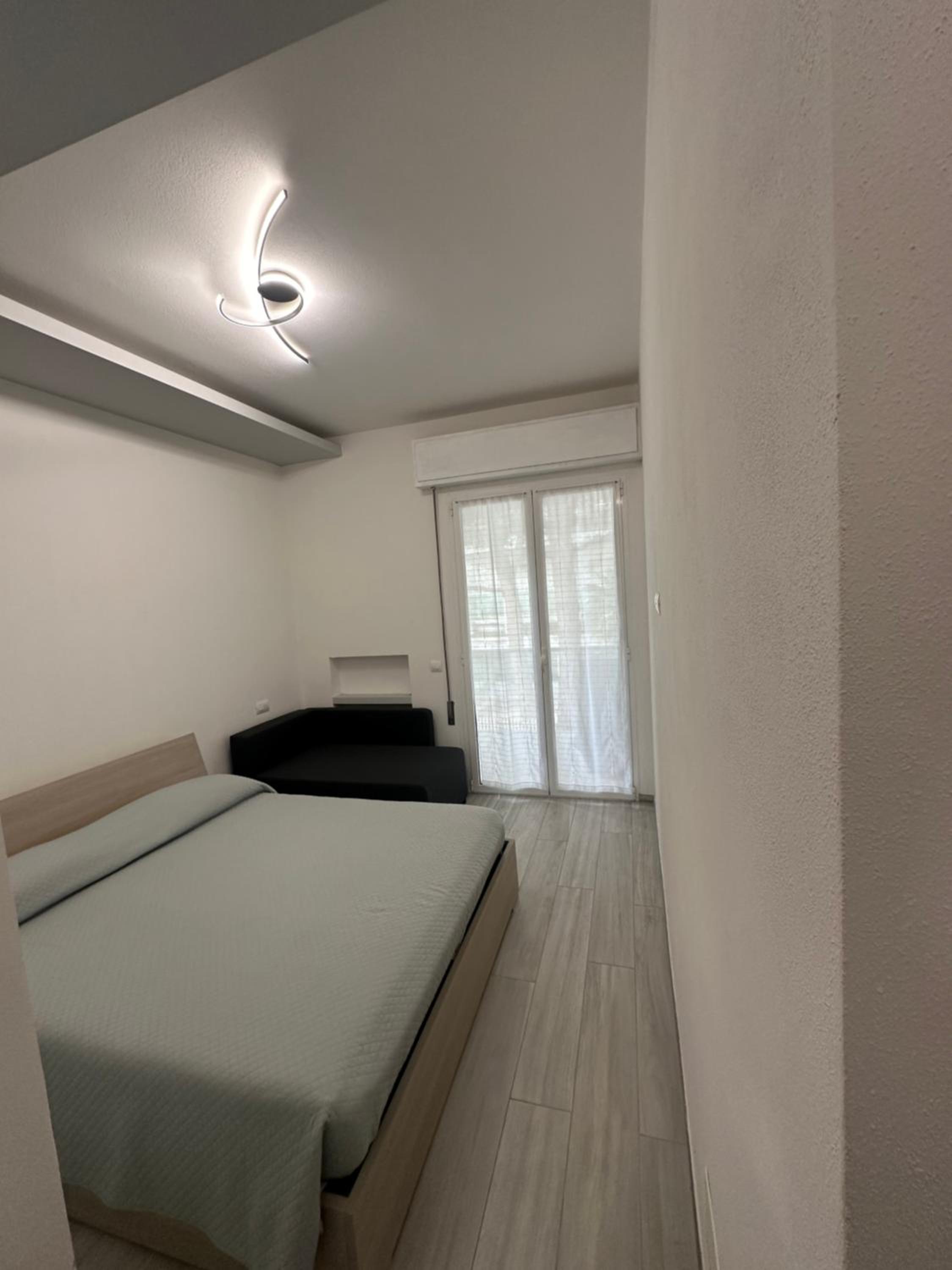 One-Bedroom Apartment photo 3