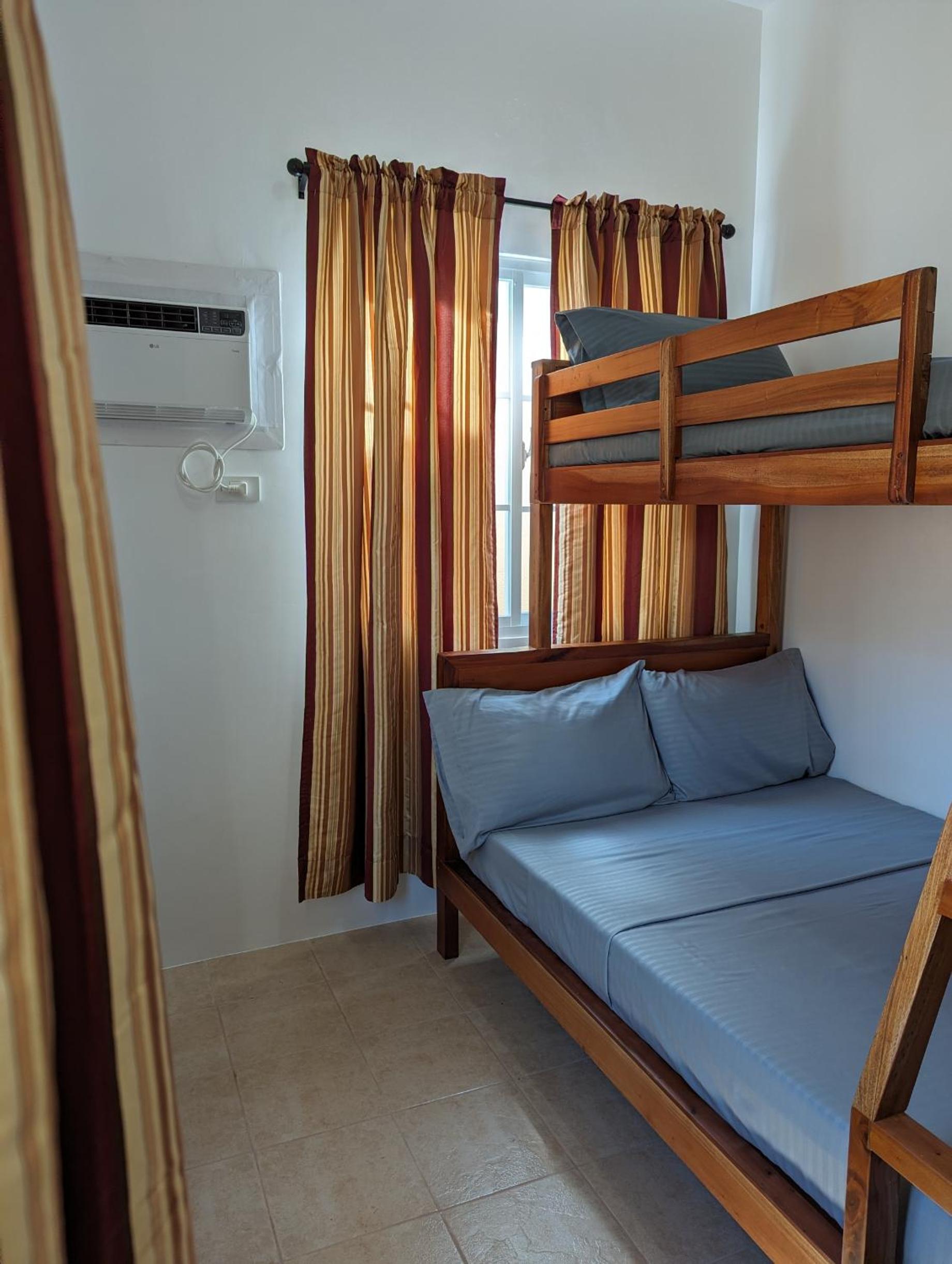 Three-Bedroom Villa photo 1
