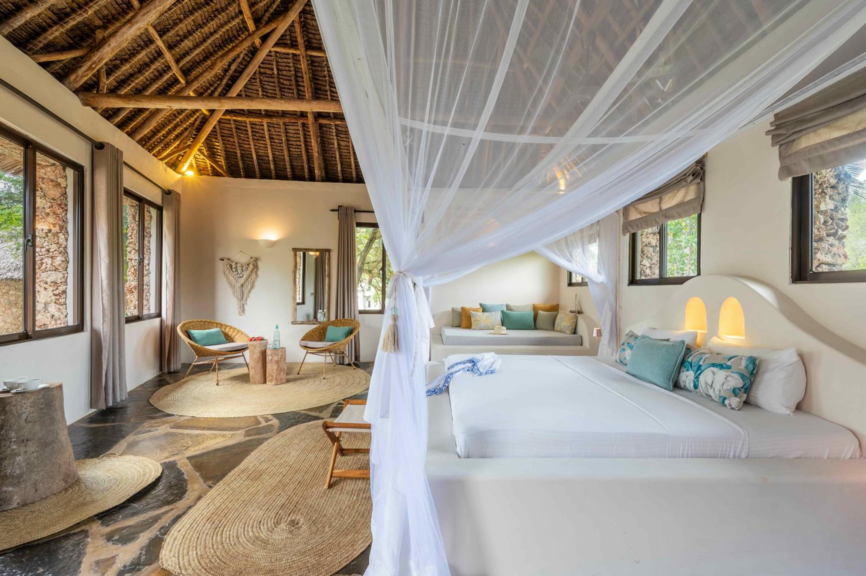 Superior Triple Room with Sea View - Photo 2