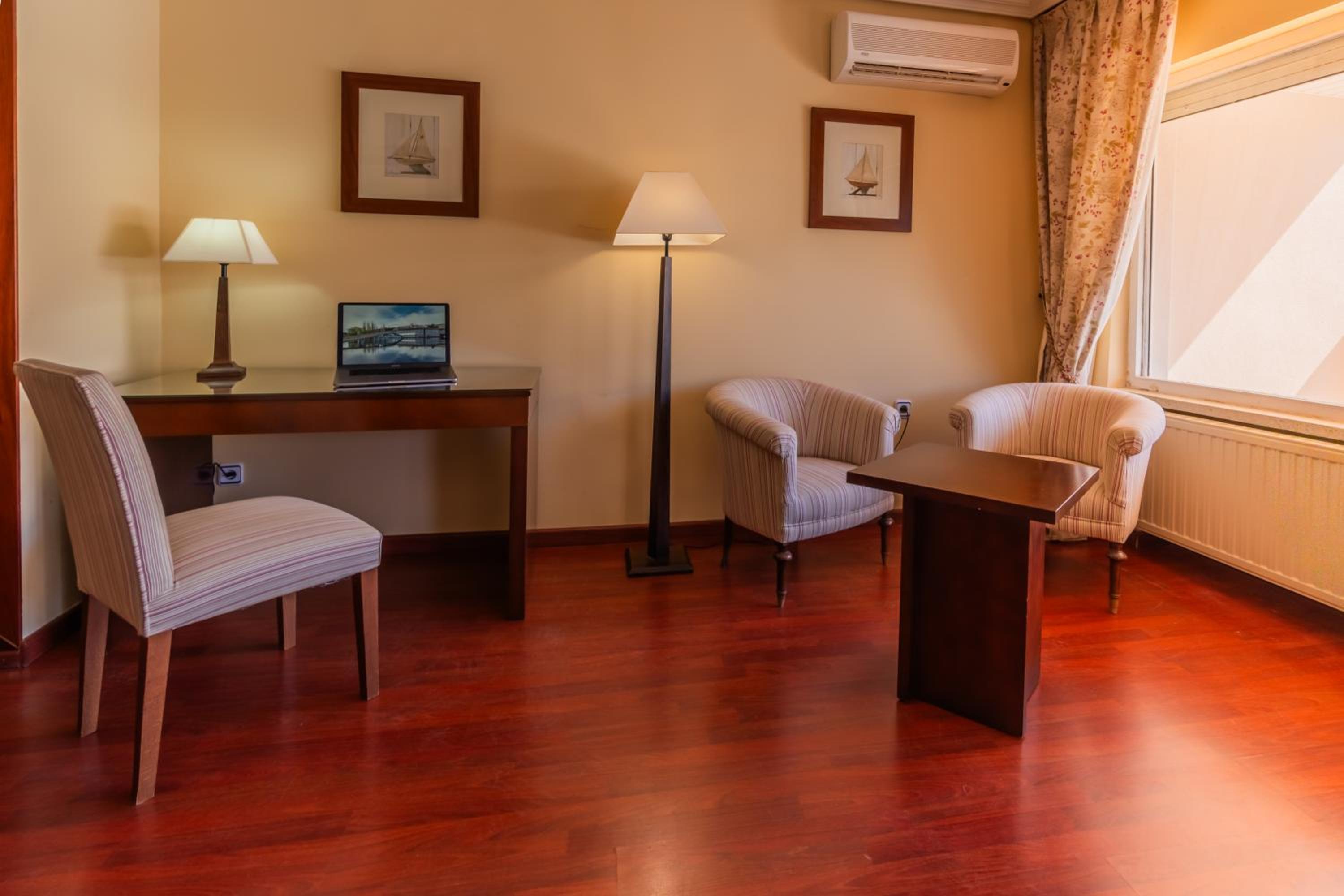 Junior Suite - Photo 3