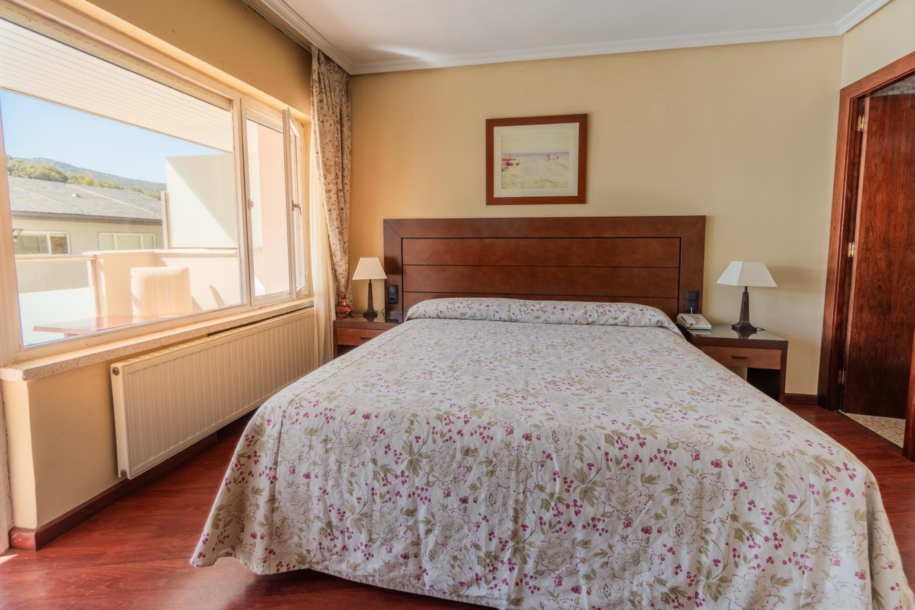 Junior Suite - Photo 1
