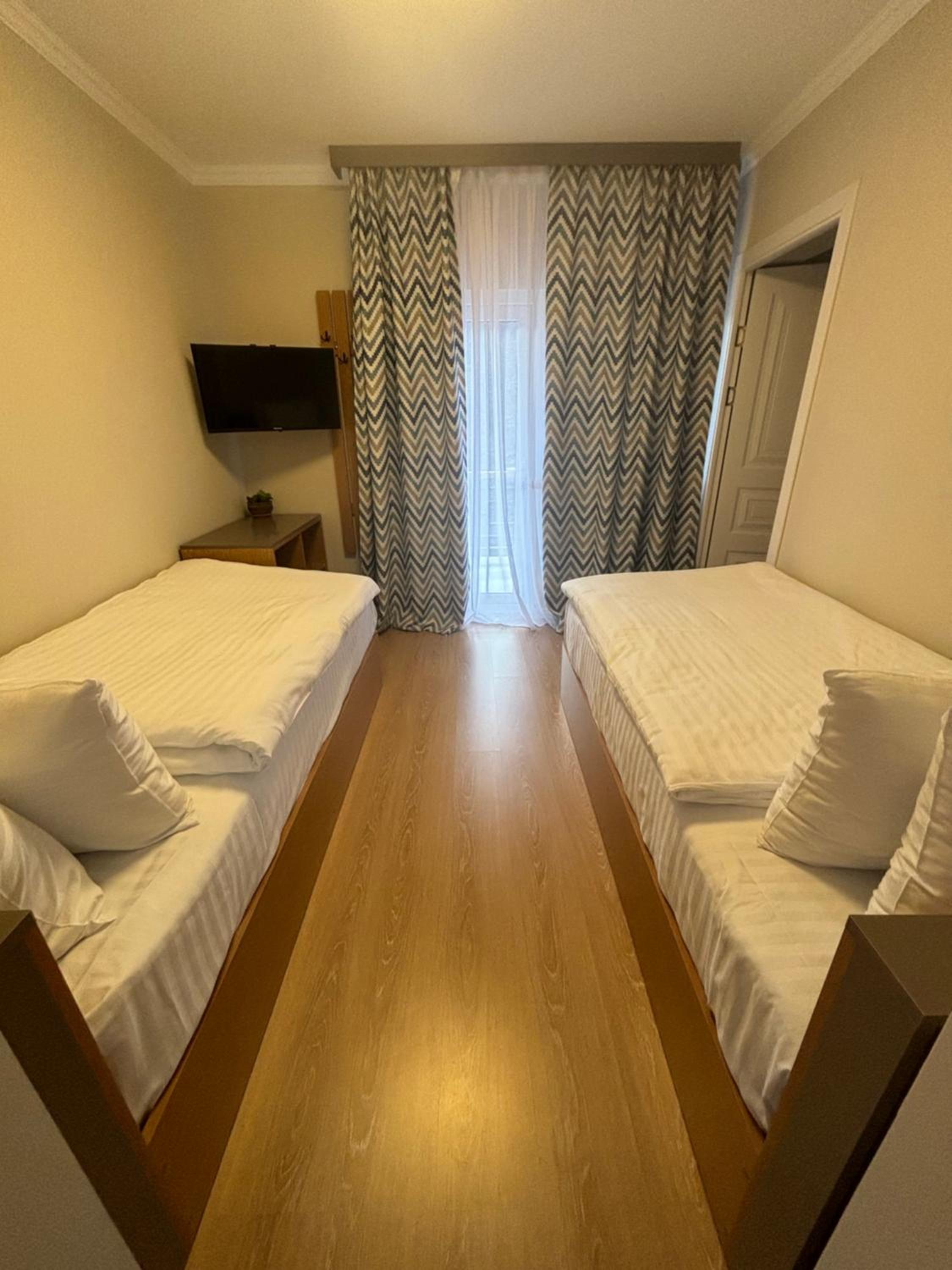 Twin Room with Balcony