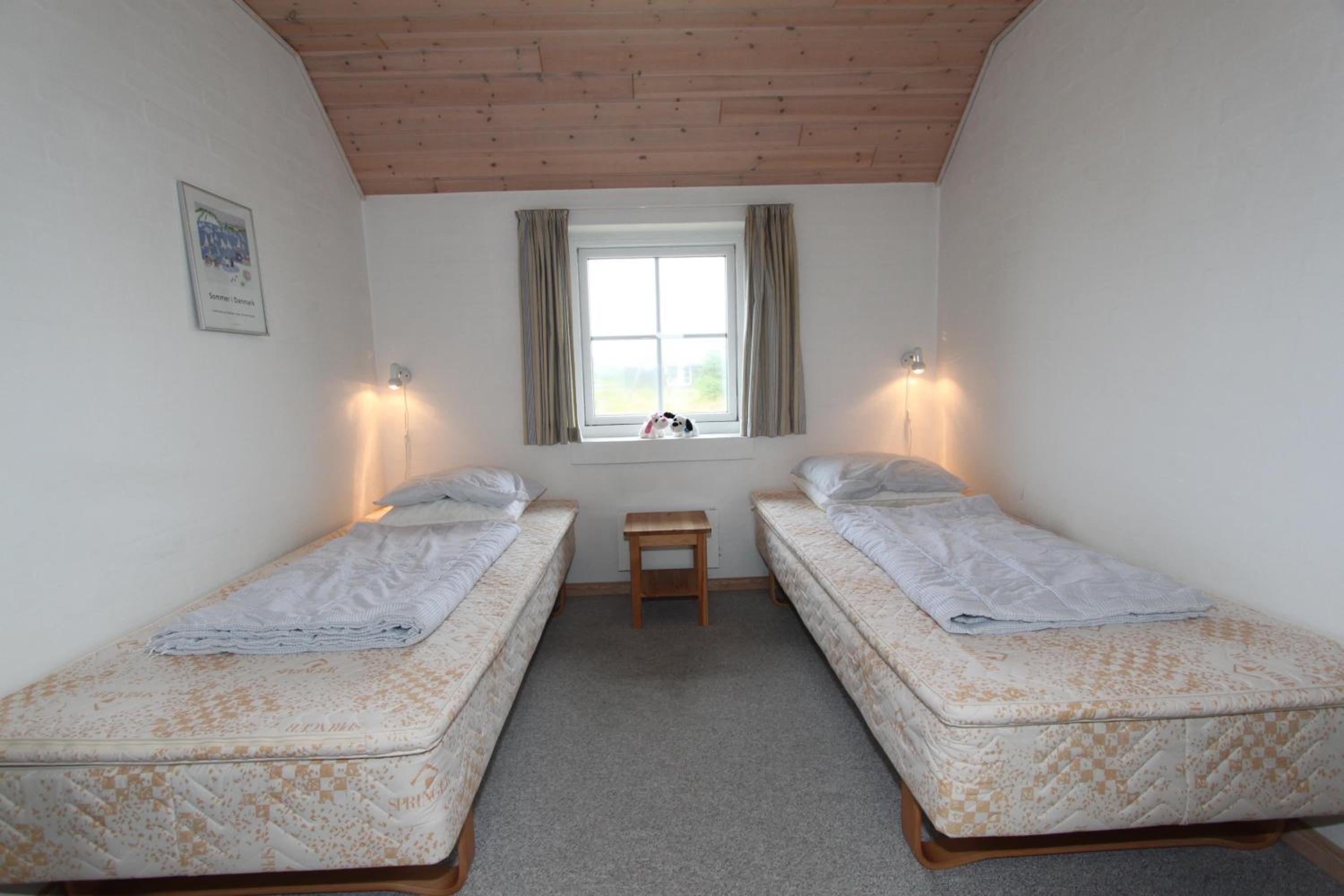 Four-Bedroom House photo 2