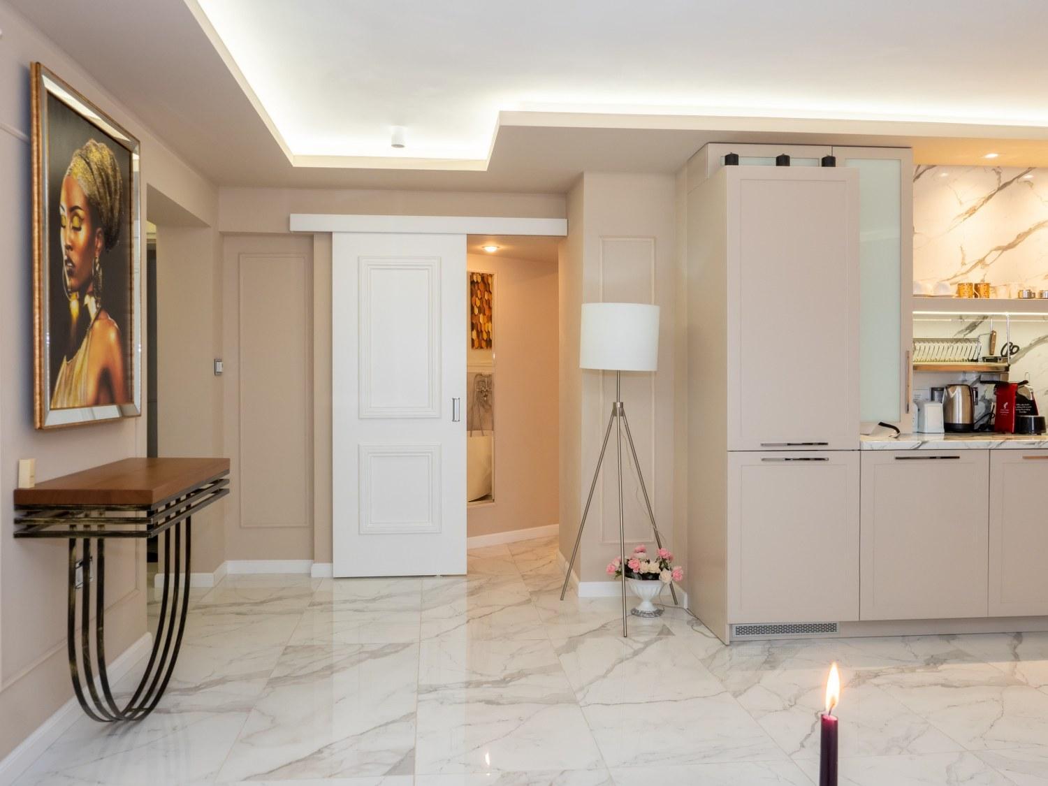 One-Bedroom Apartment - Photo 30