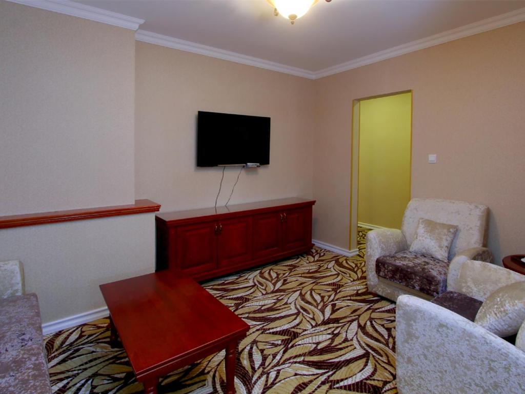Deluxe Family Room