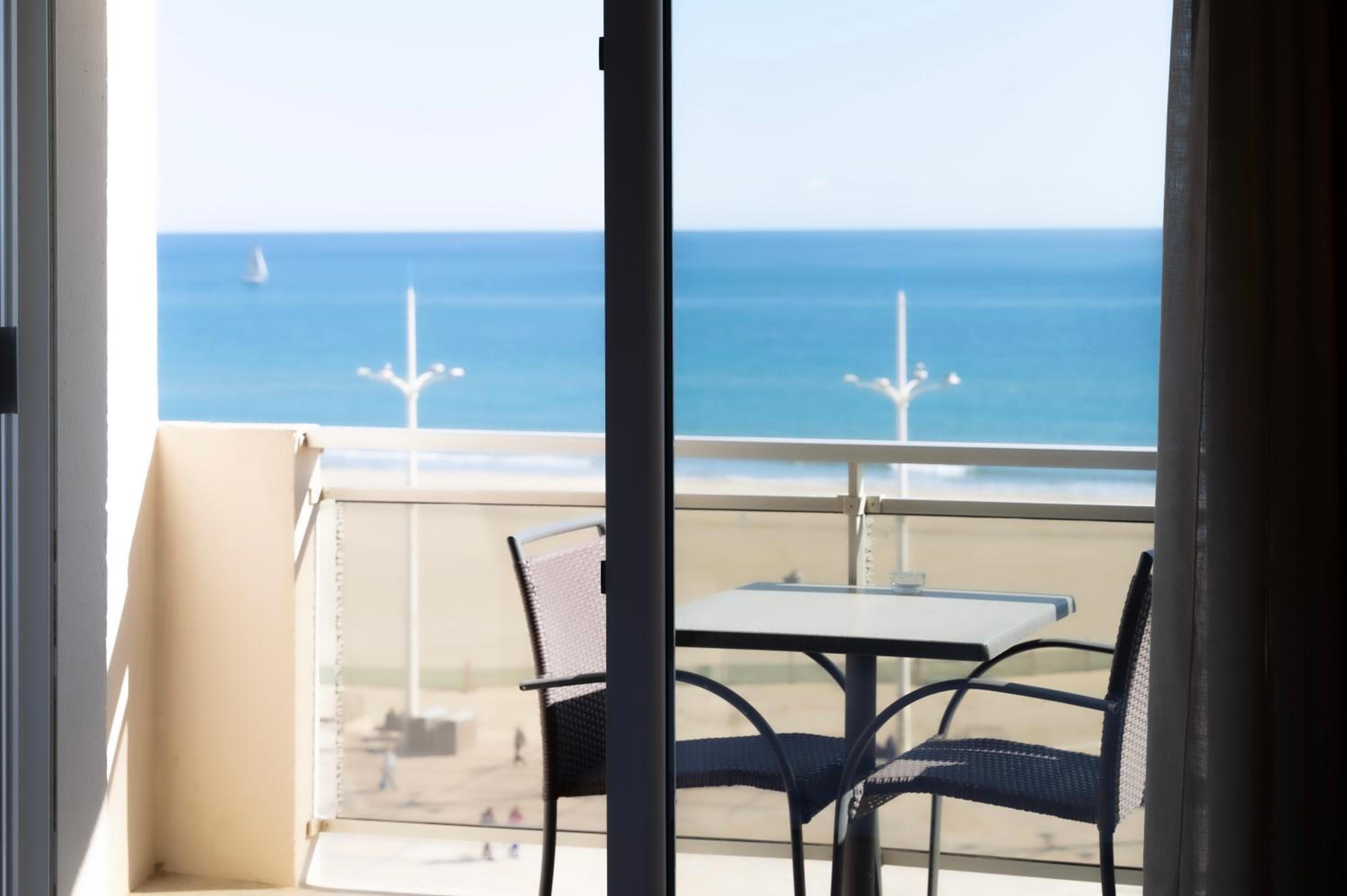 Standard Loggia - Sea View photo 3