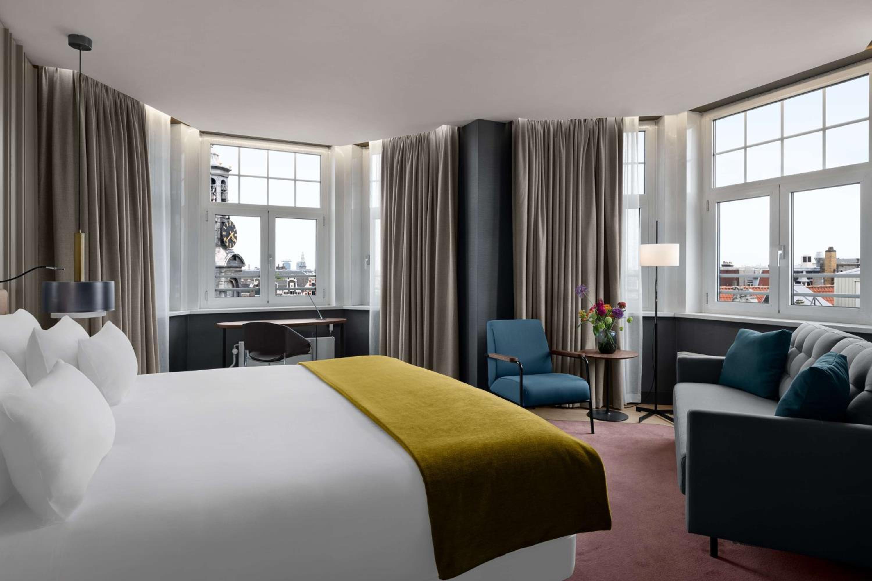 Junior Suite with View - Photo 7