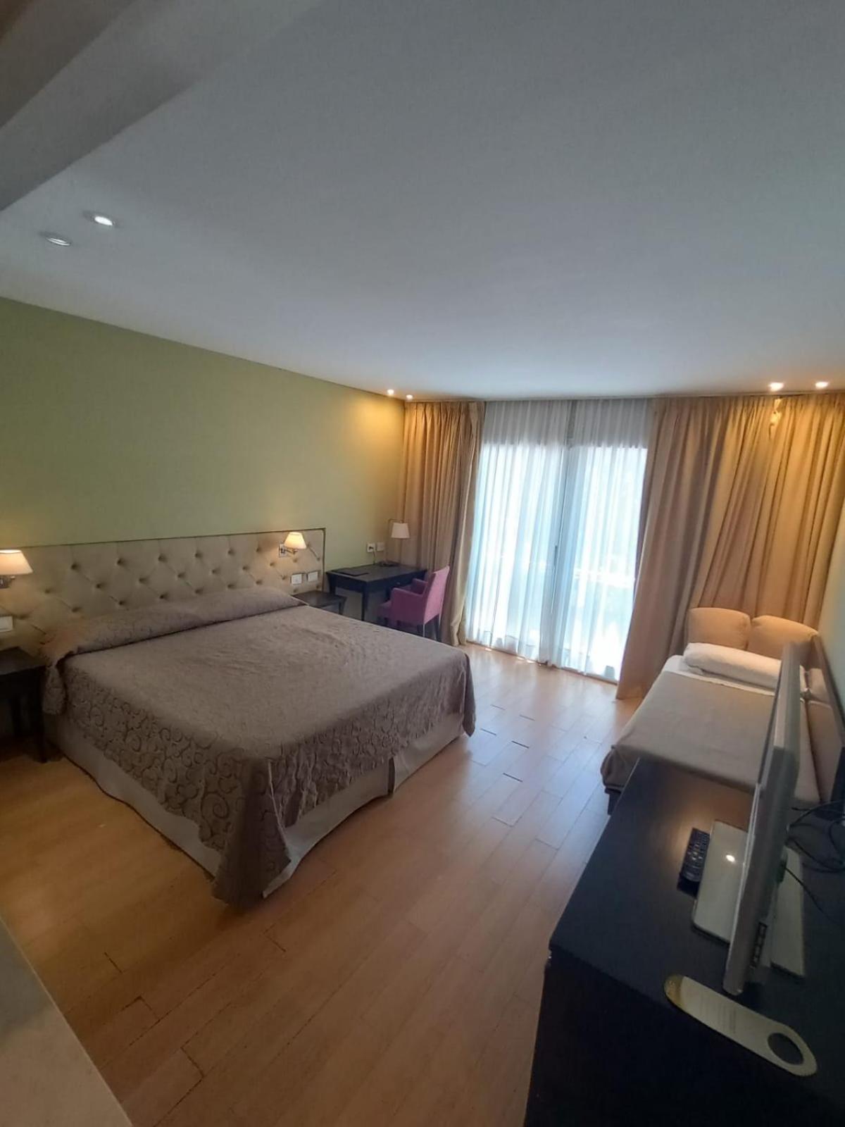 Superior Triple Room photo 1