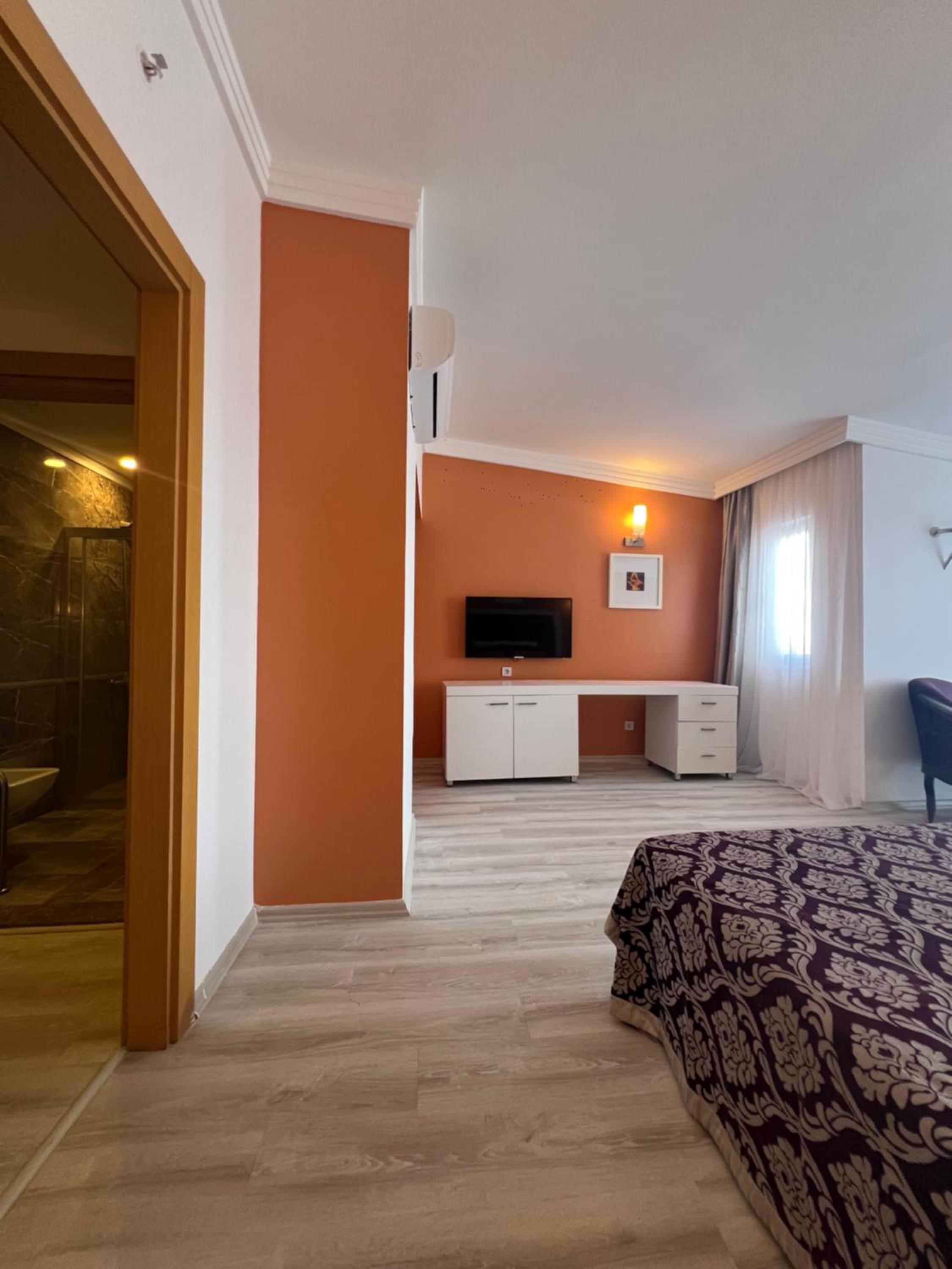 Suite with Sea View