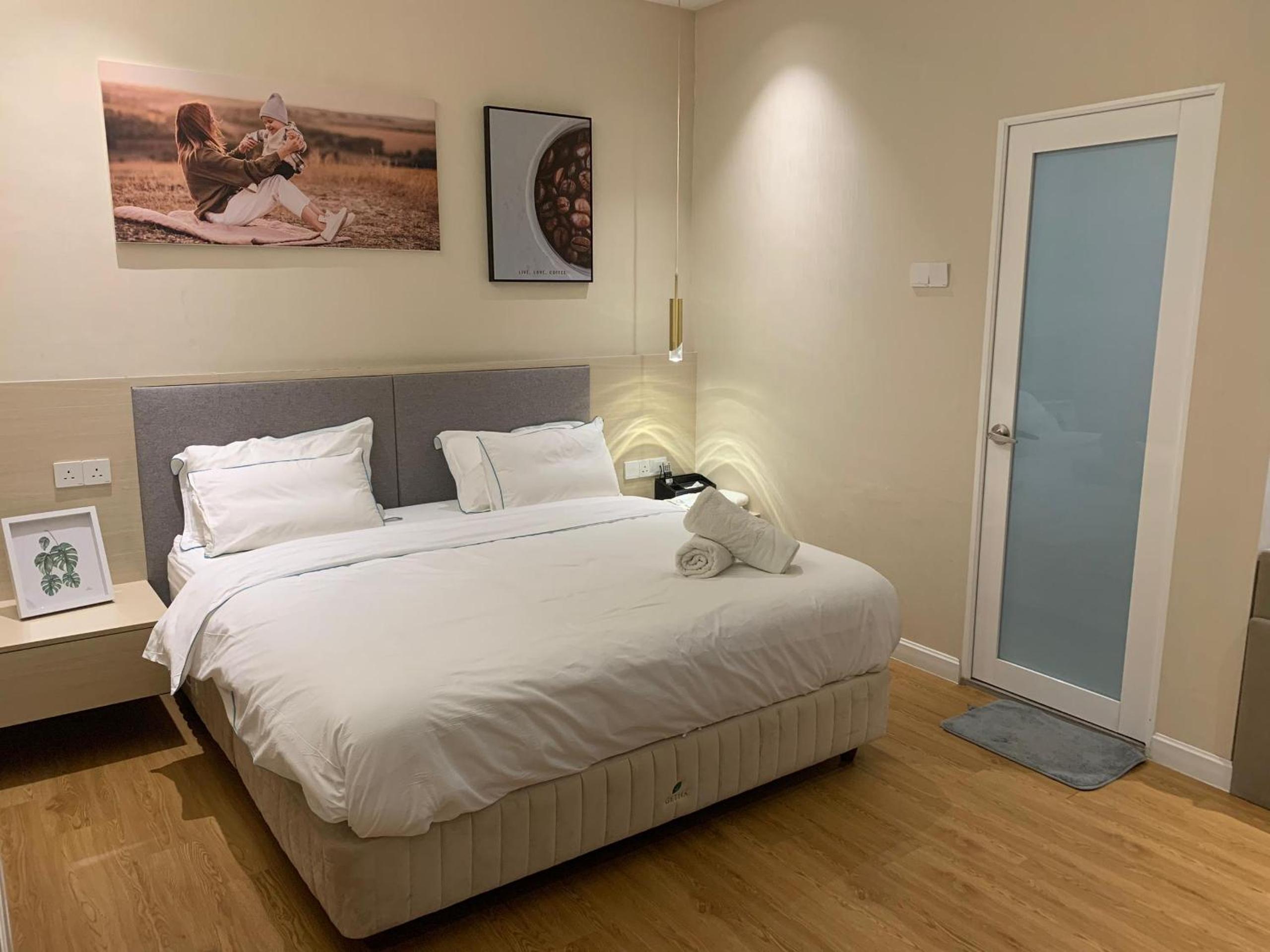 Standard Queen Room - Photo 1