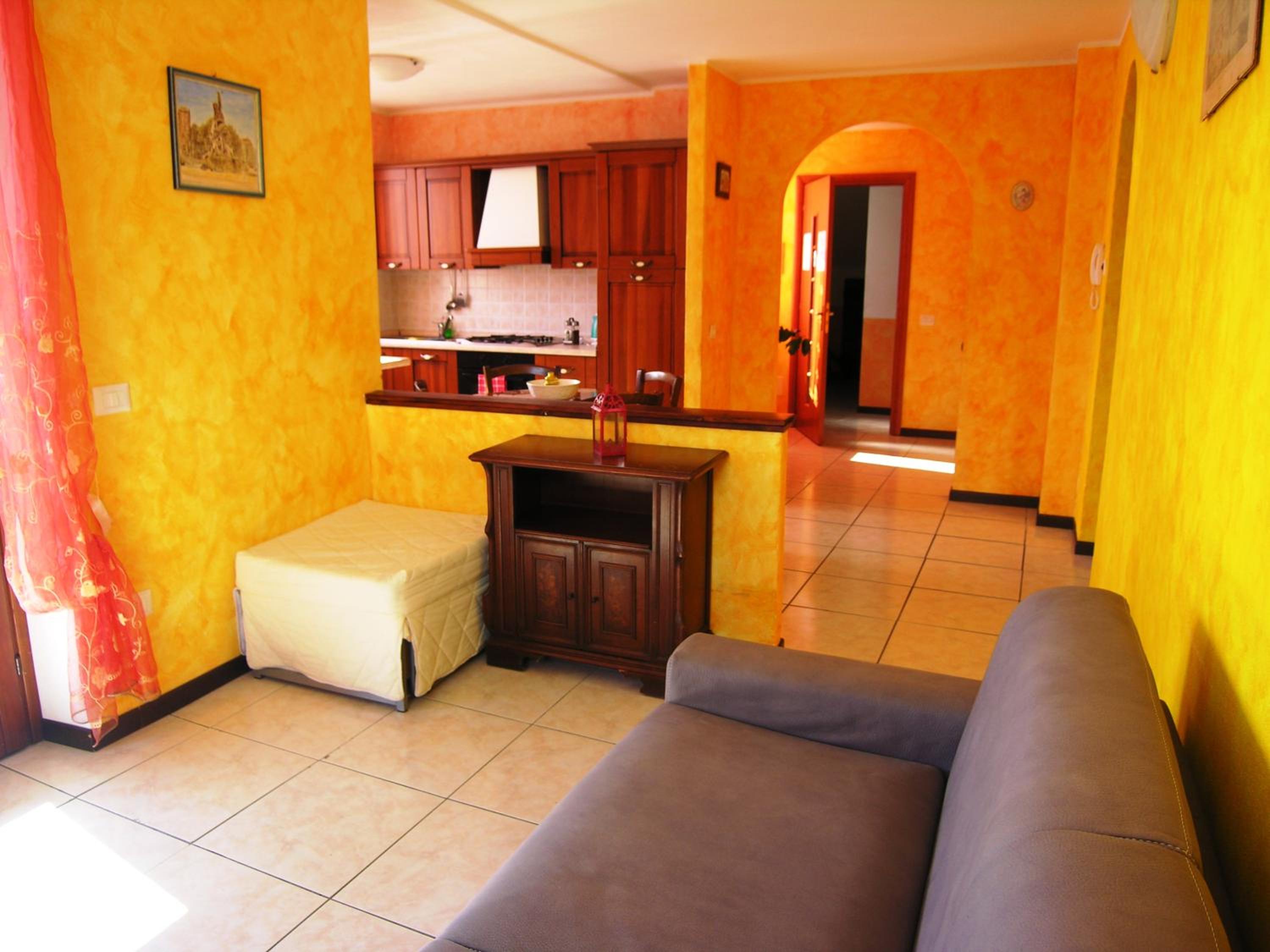 Apartment with Lake View - Photo 1
