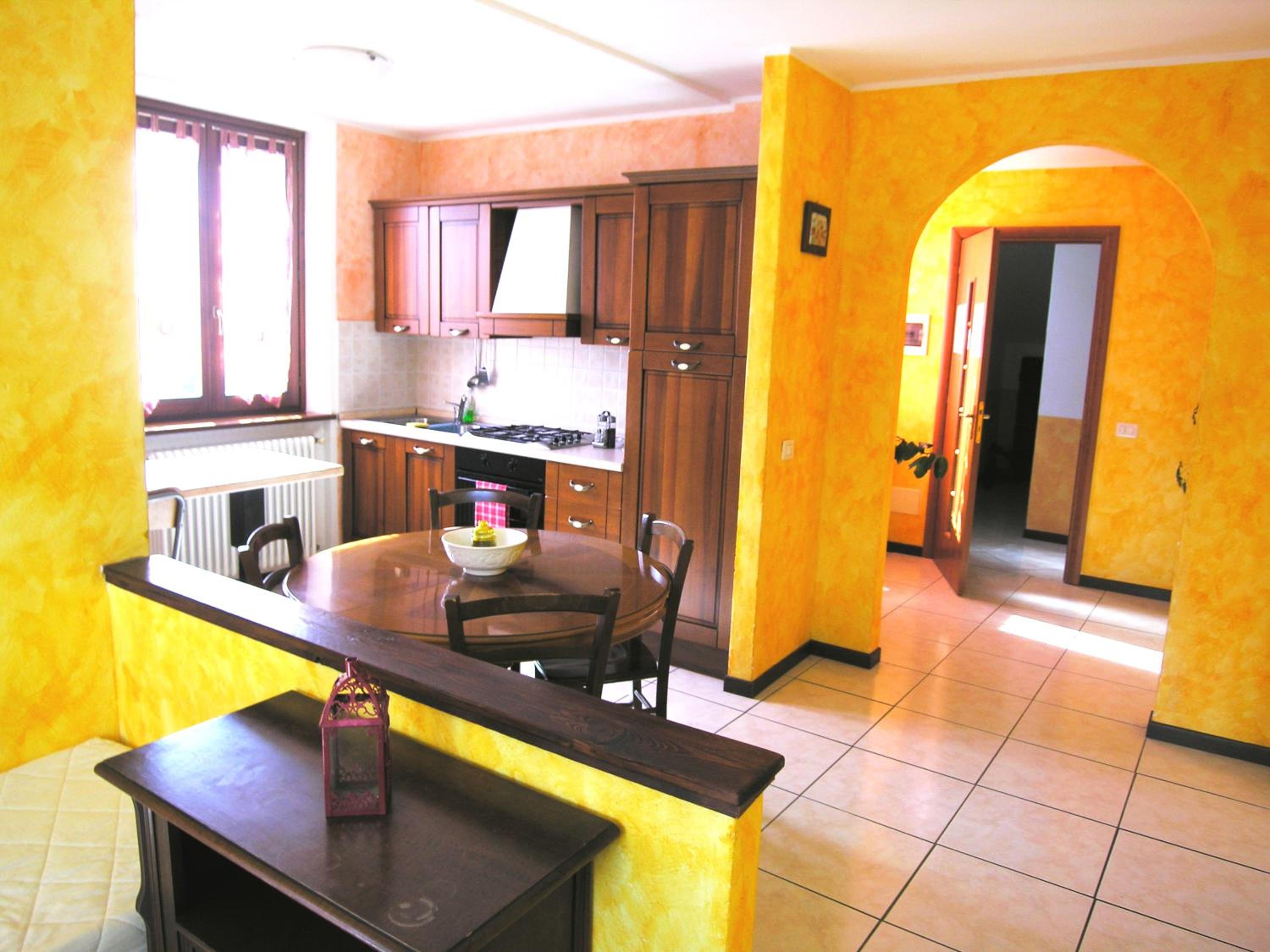 Apartment with Lake View - Photo 21