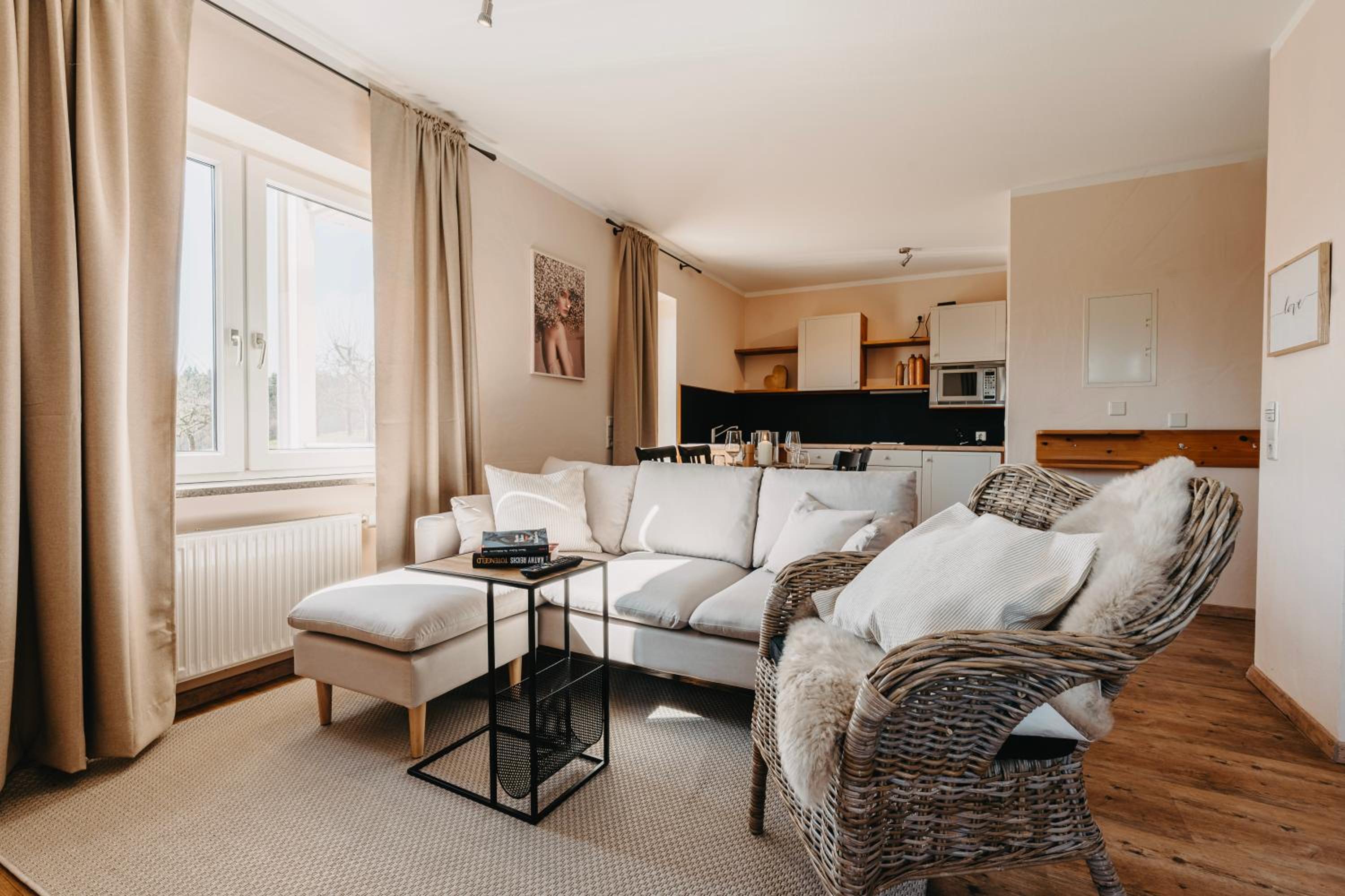 Double Room - Photo 6