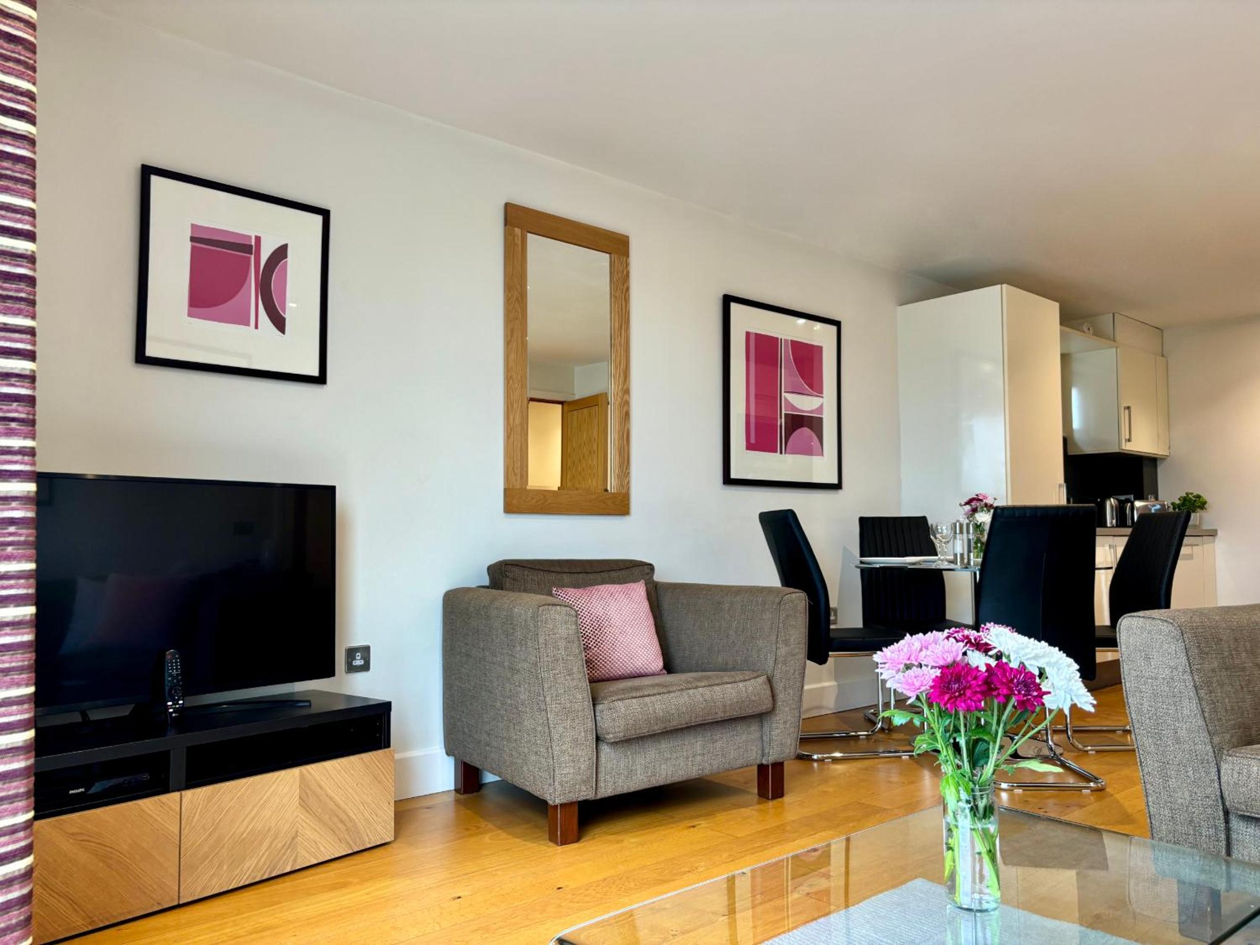 2 Bedroom Superior Apartment