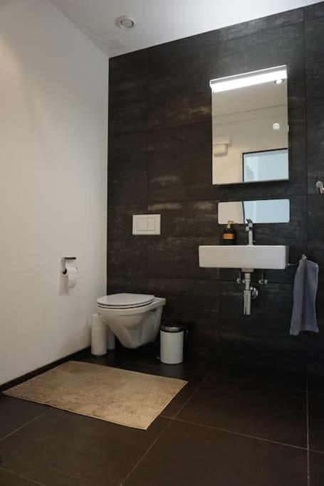 Two-Bedroom Apartment photo 2