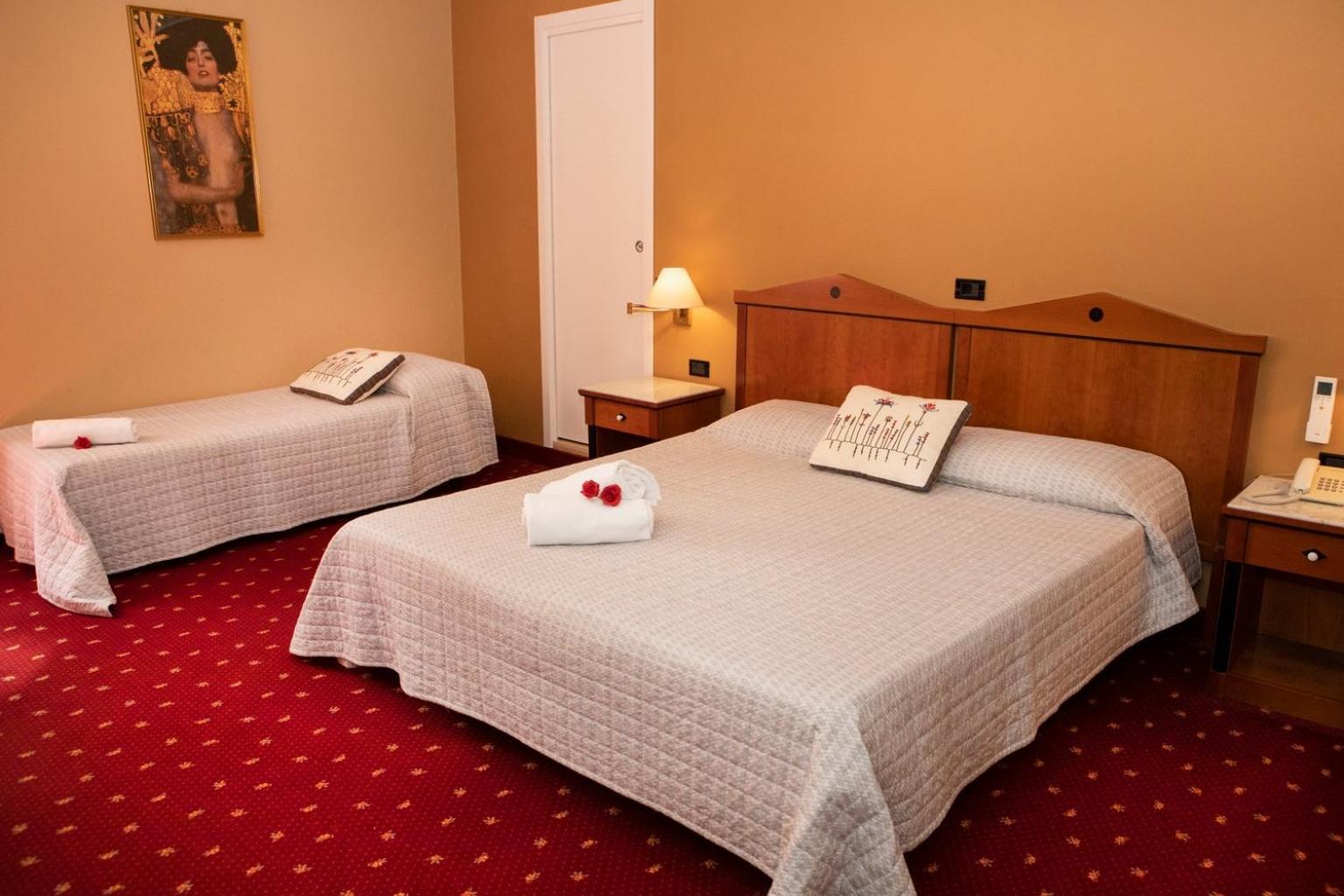 Triple Room photo 1