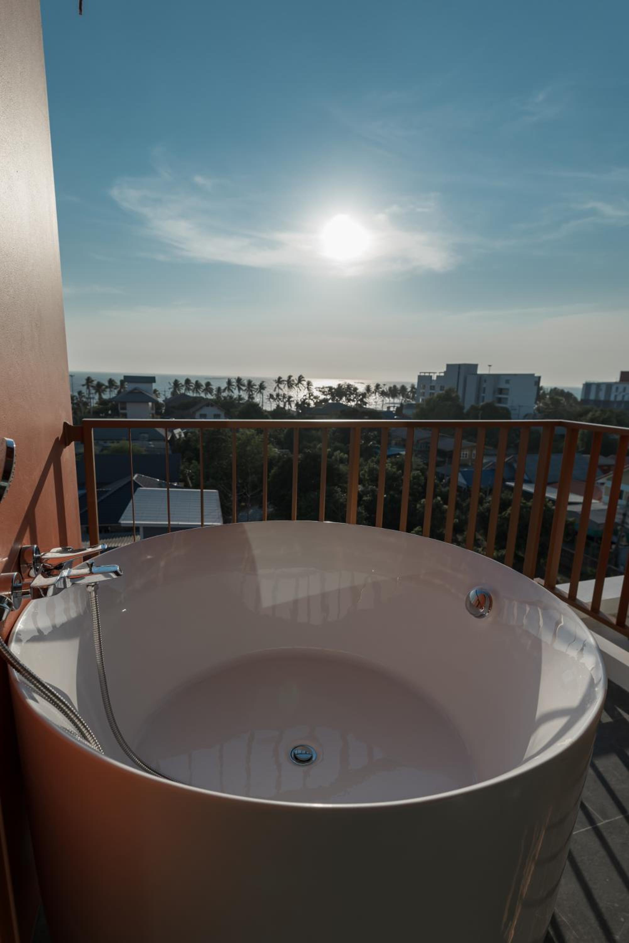 Deluxe Double Room with Sea View