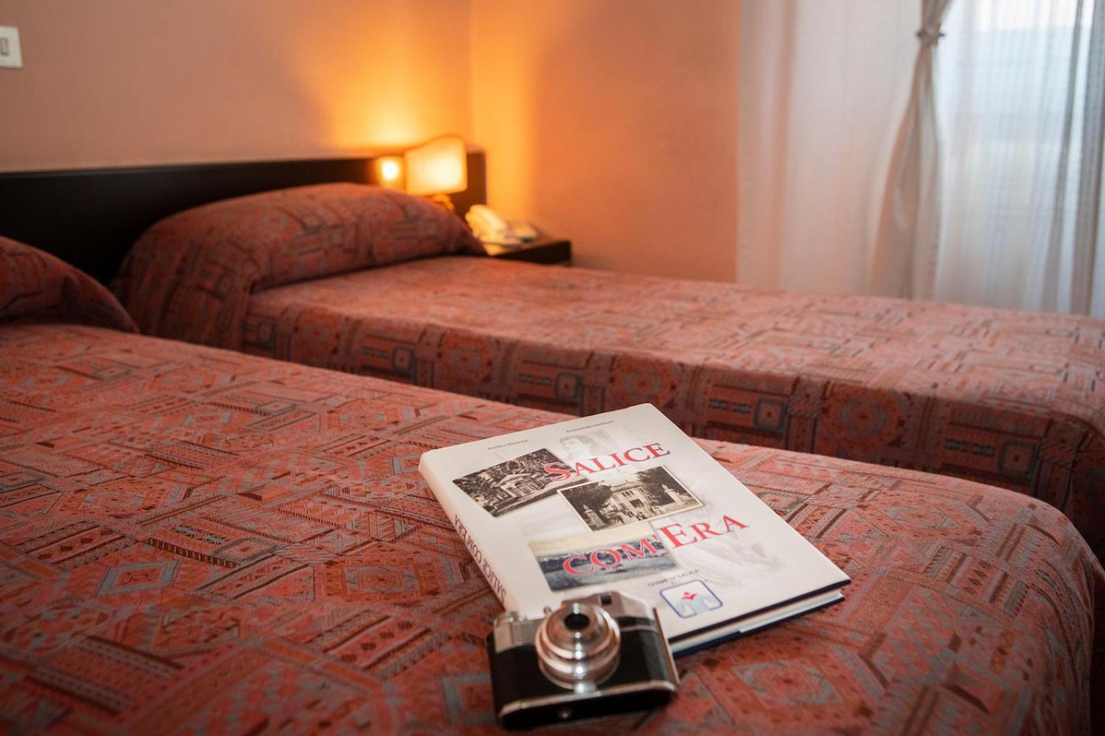 Economy Double Room - Photo 5