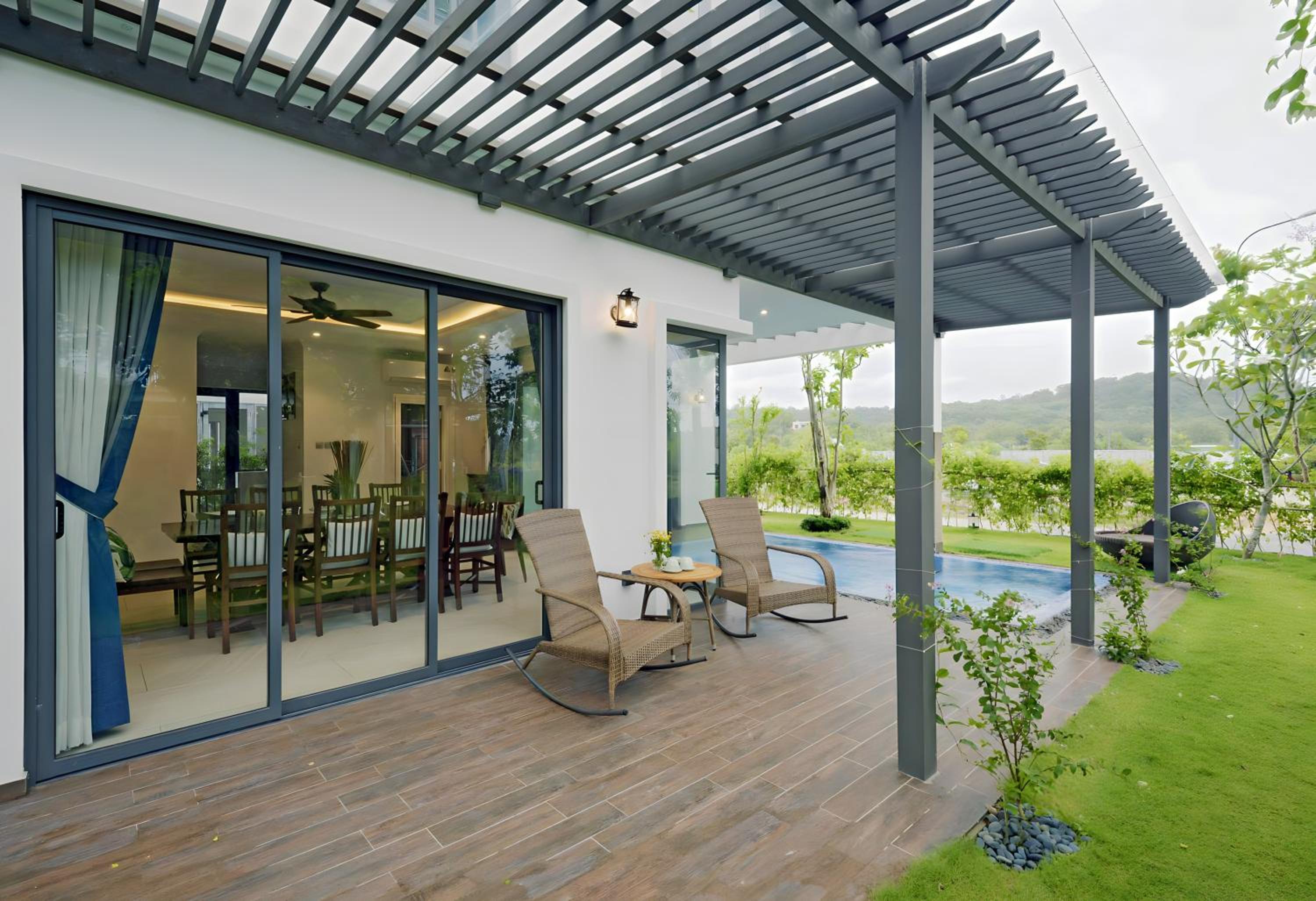 Four-Bedroom Villa with Garden View thumbnail 5