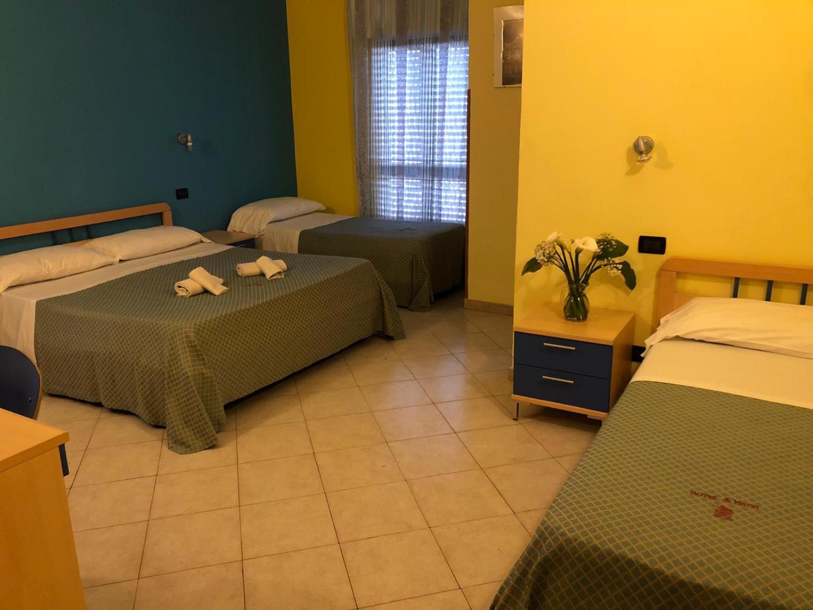 Triple Room photo 2