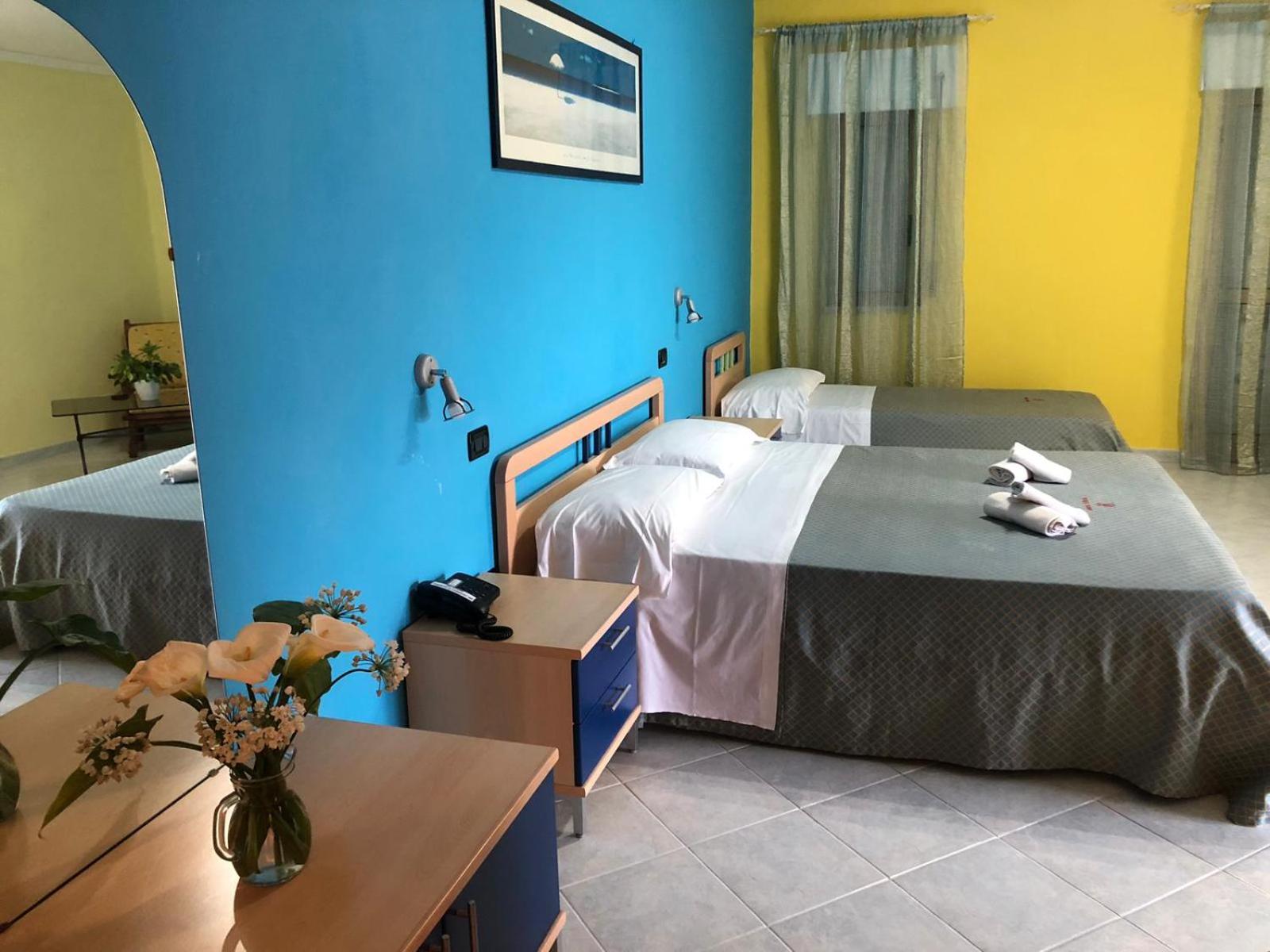 Triple Room