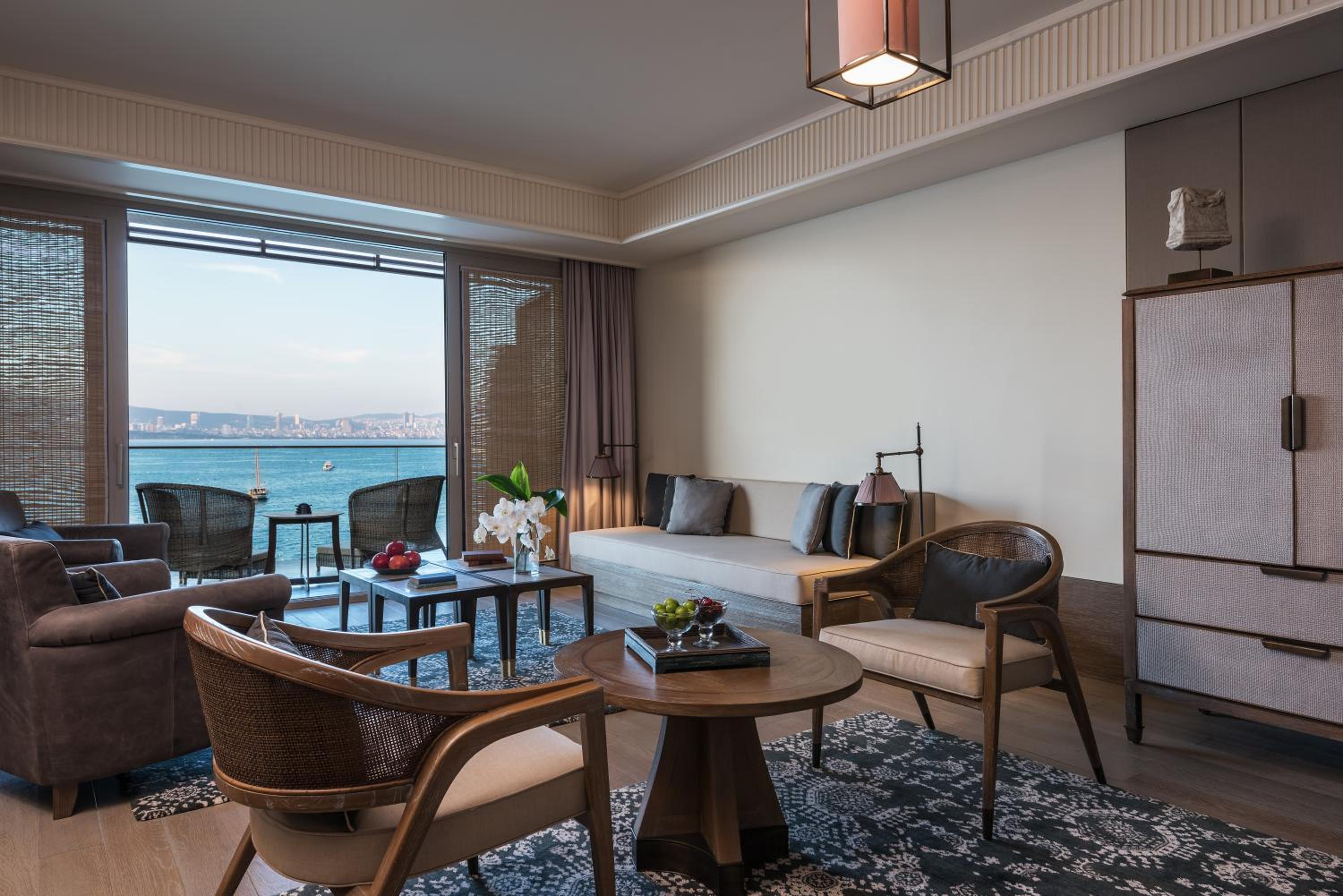 Superior Suite with Sea View
