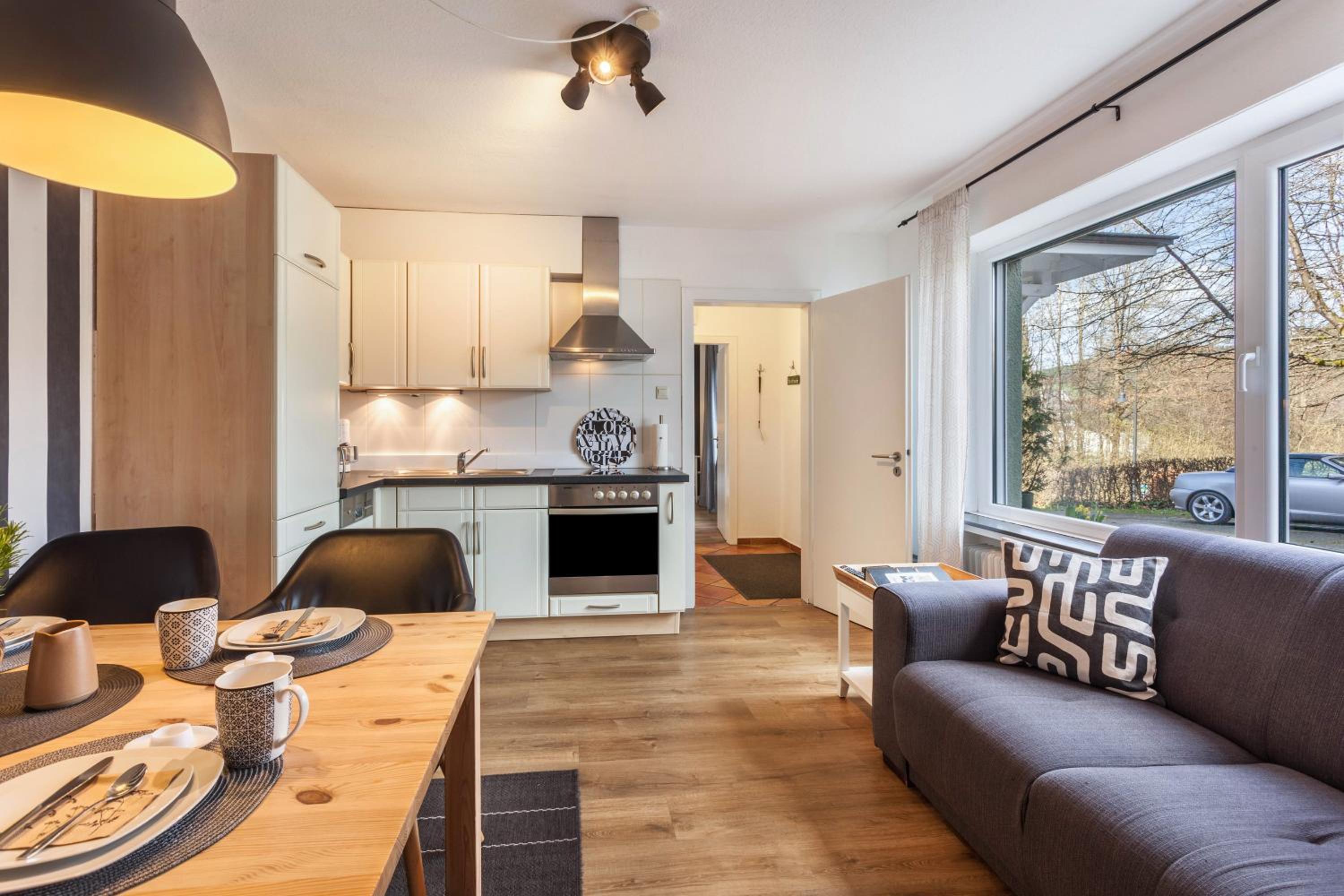 Two-Bedroom Deluxe Apartment with Garden View photo 2