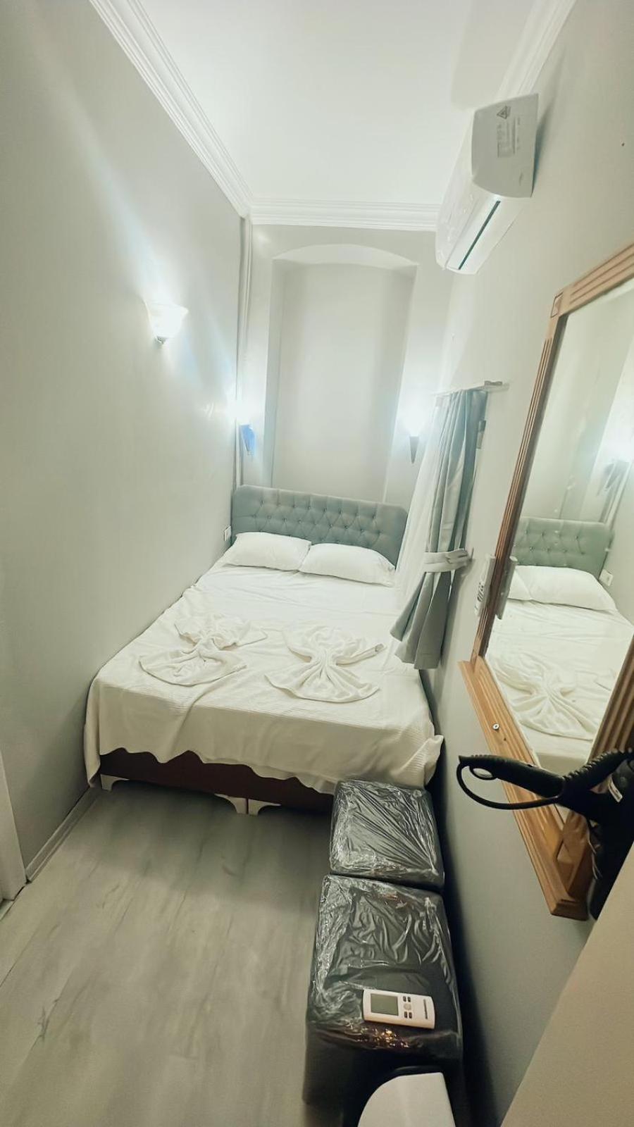 Budget Double Room photo 1