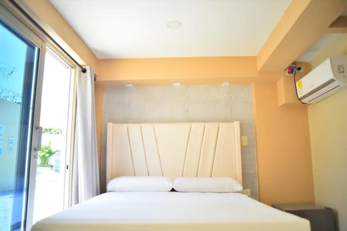 Budget Double Room photo 3