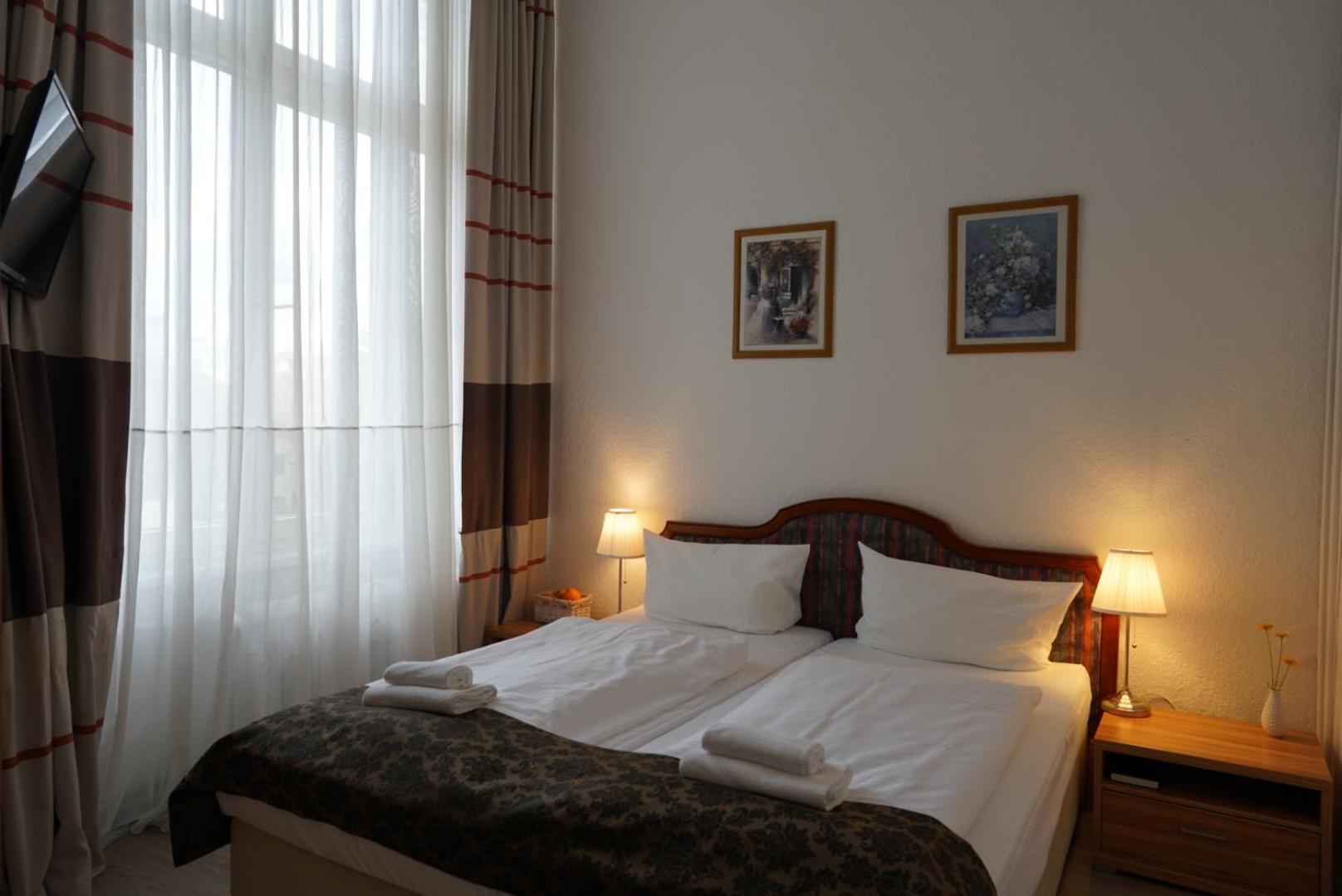 Double Room photo 2