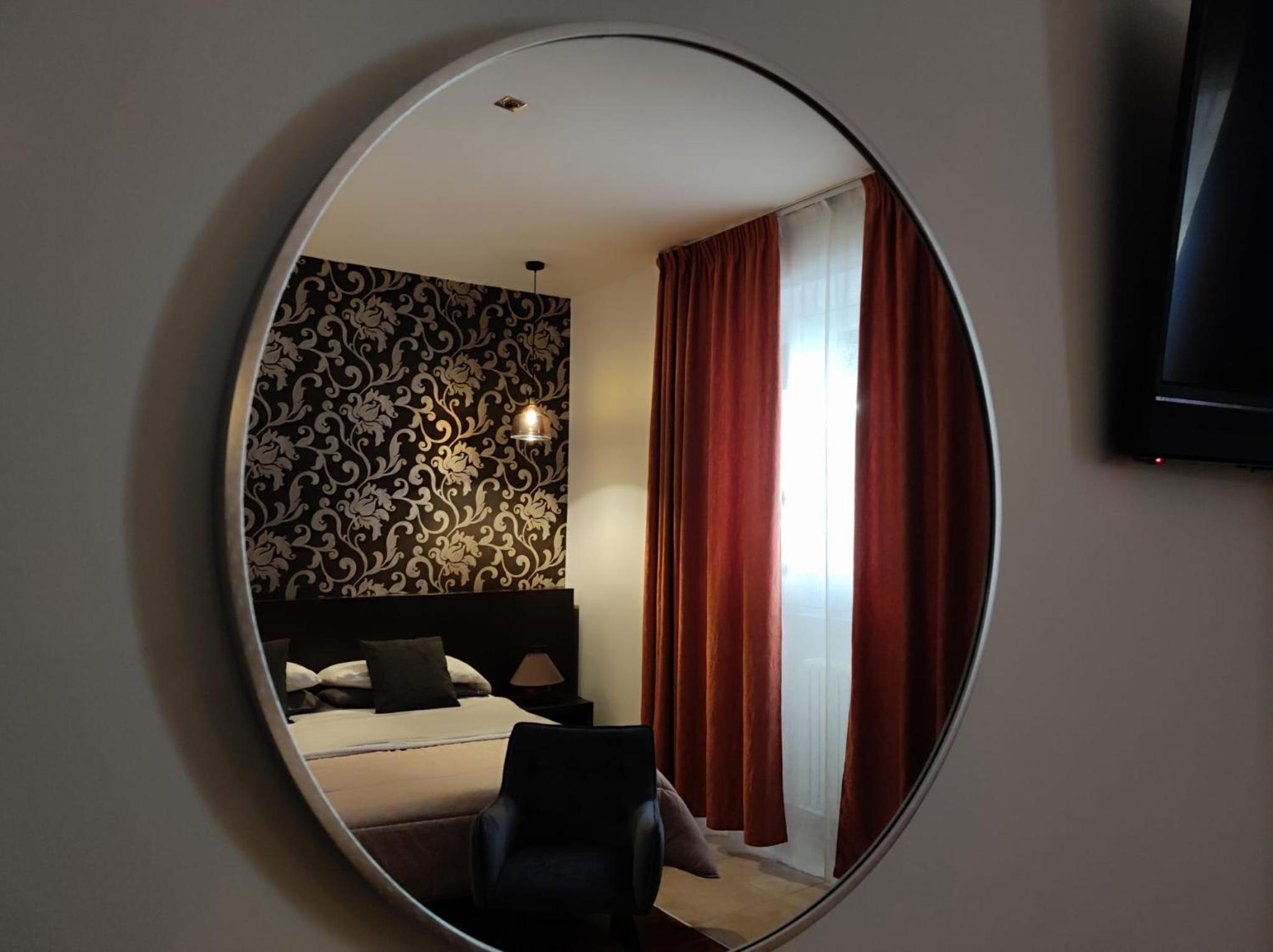 Double or Twin Room photo 2