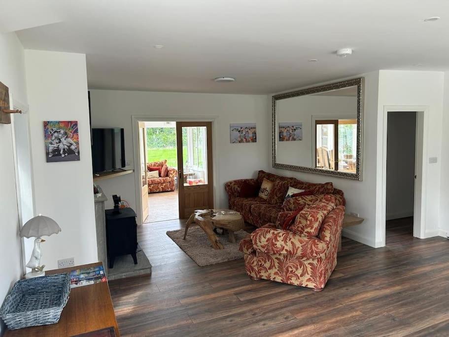 Three-Bedroom House photo 1