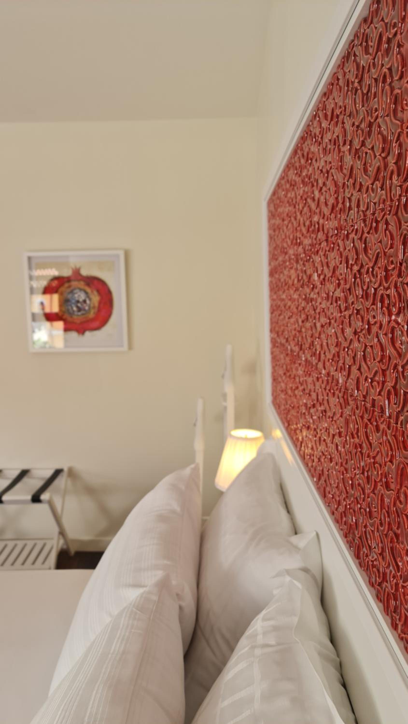 Deluxe Room - Photo 25
