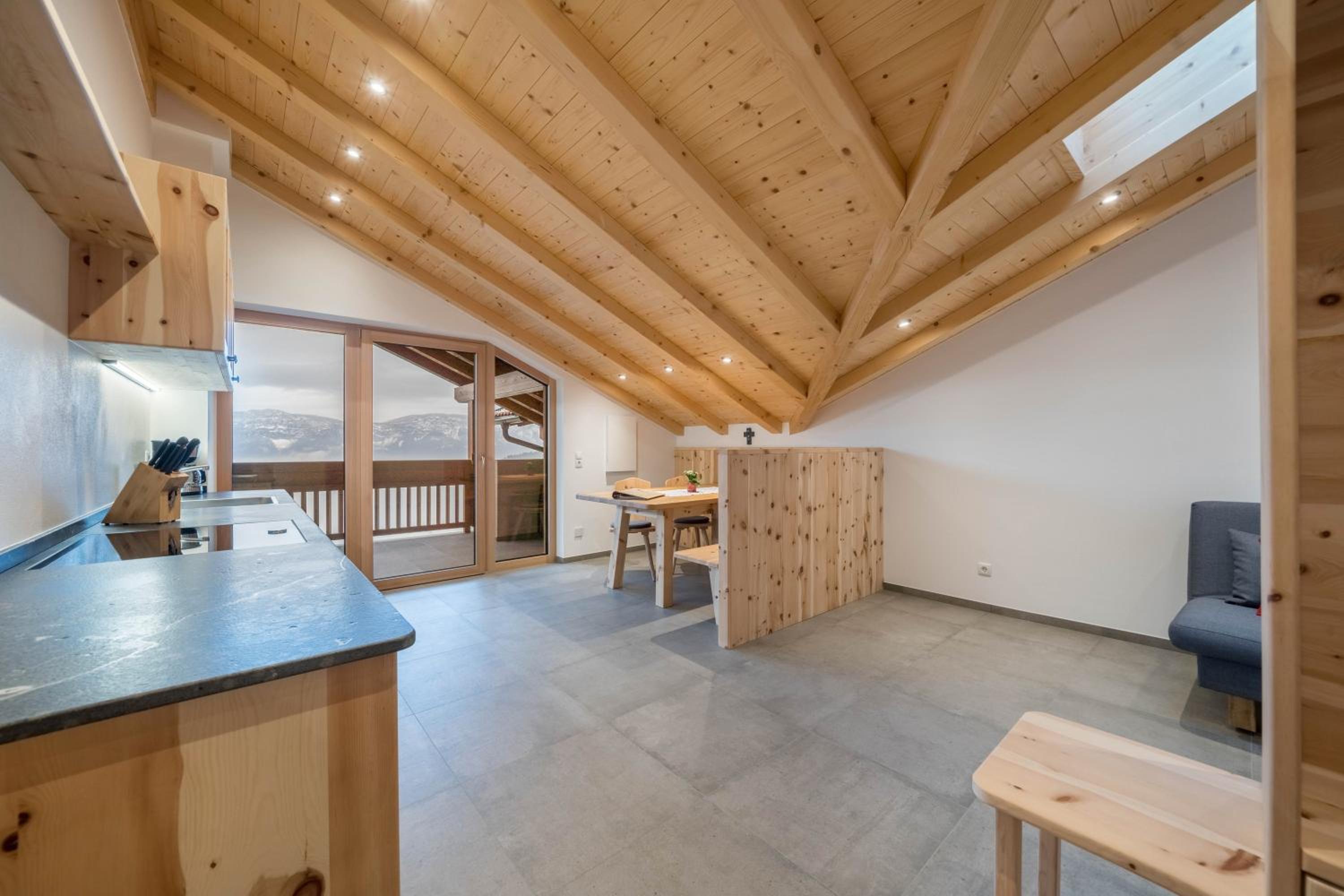 Two-Bedroom Deluxe Apartment with Garden View
