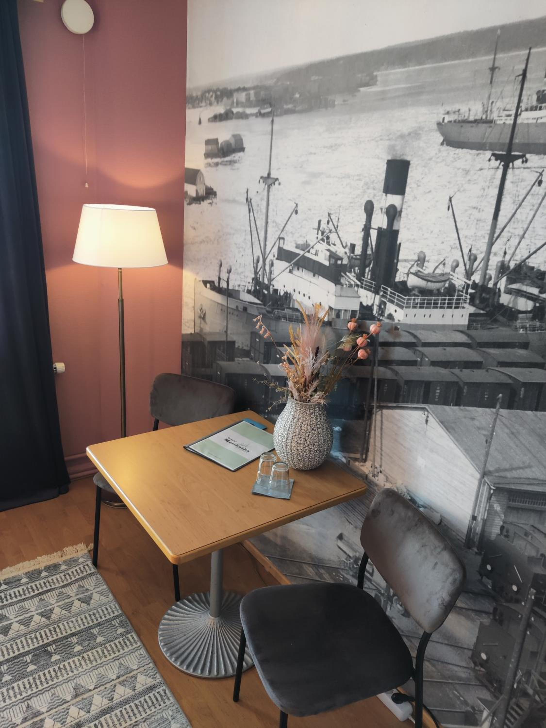 Standard Twin Room - Photo 12