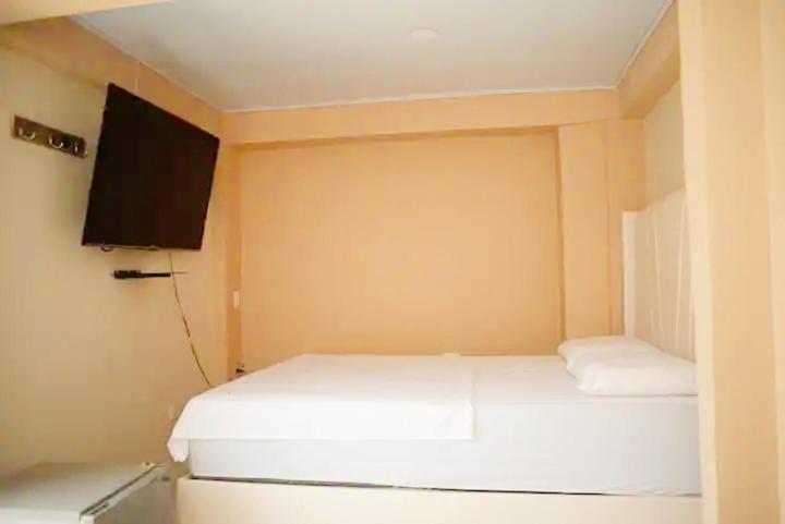Economy Quadruple Room photo 1