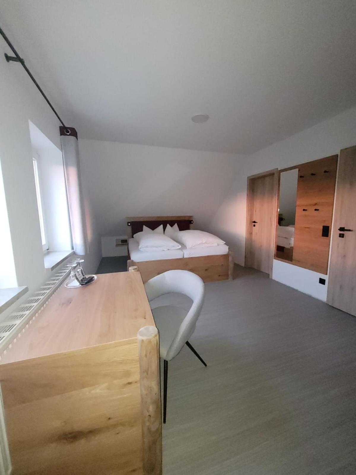 Classic Quadruple Room photo 3
