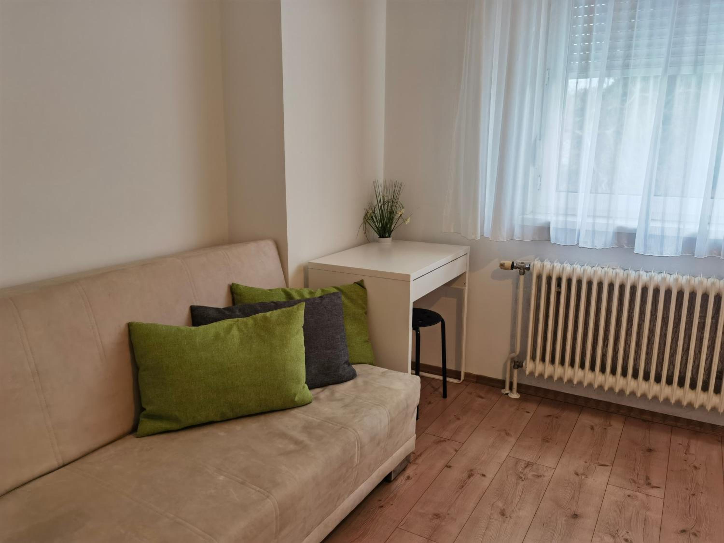 Two-Bedroom Apartment - Photo 8