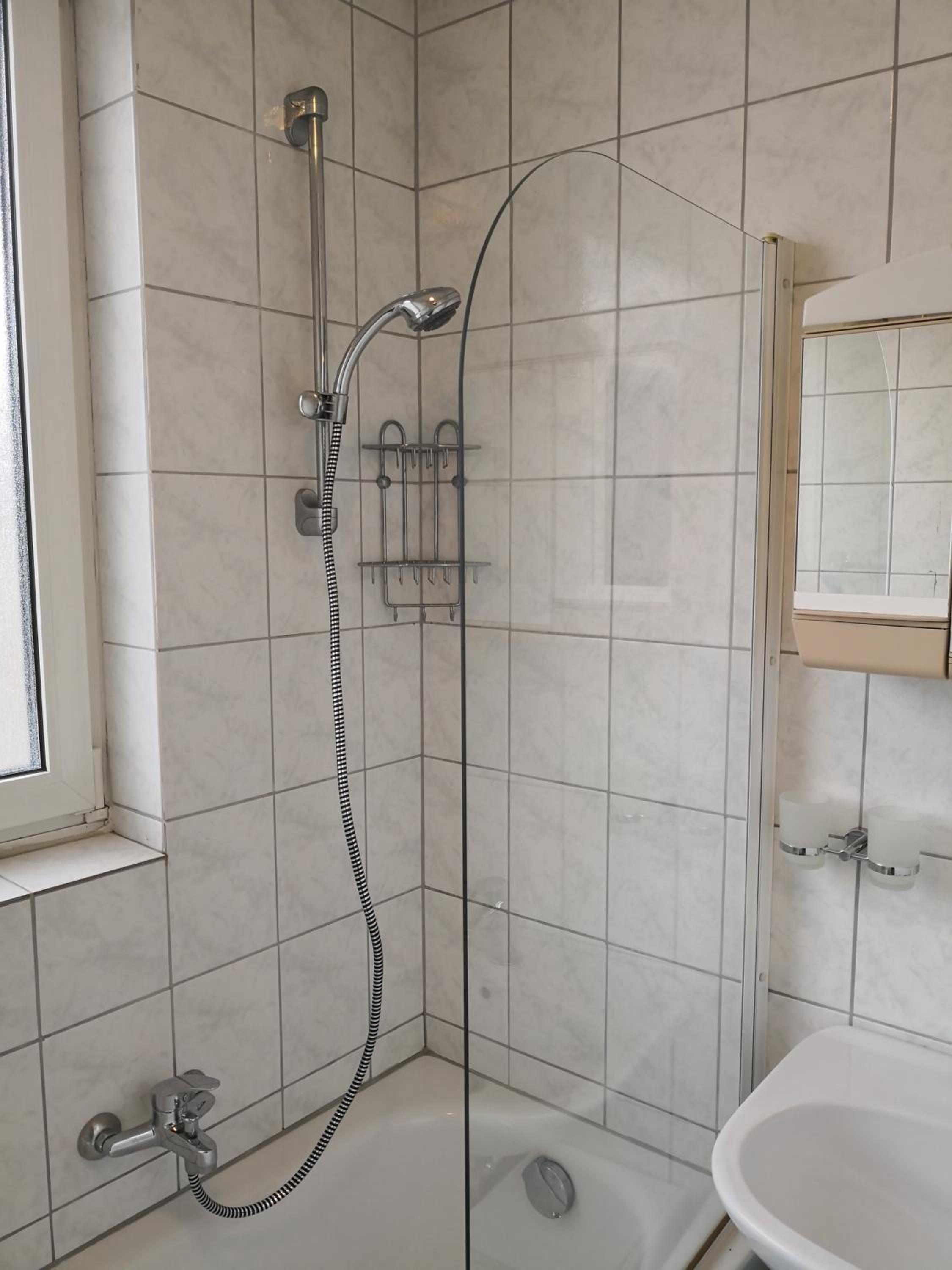 Two-Bedroom Apartment - Photo 11