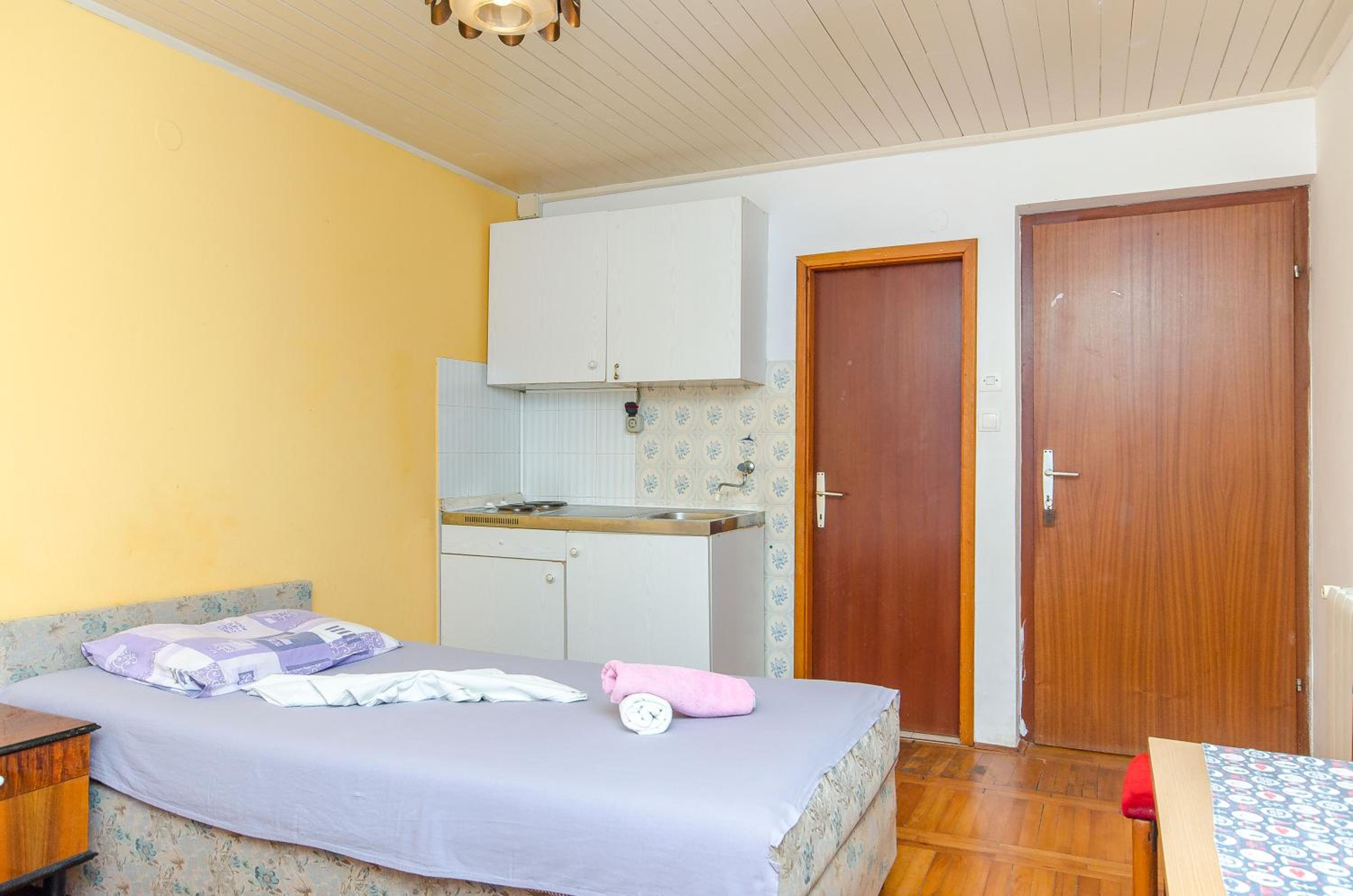 Studio Apartment with Sea View photo 2