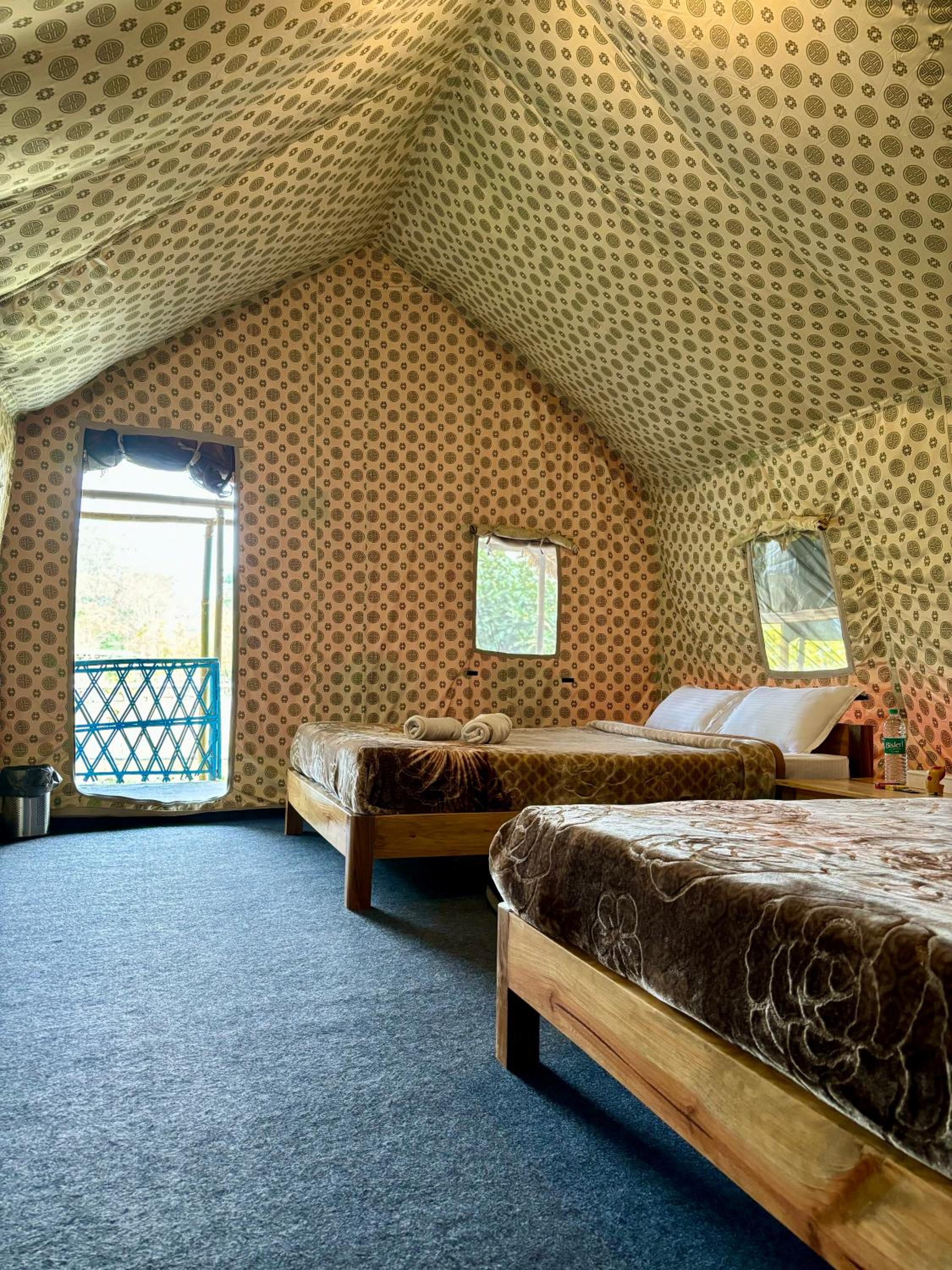 Safari Tent (Quad) with Private Bathroom