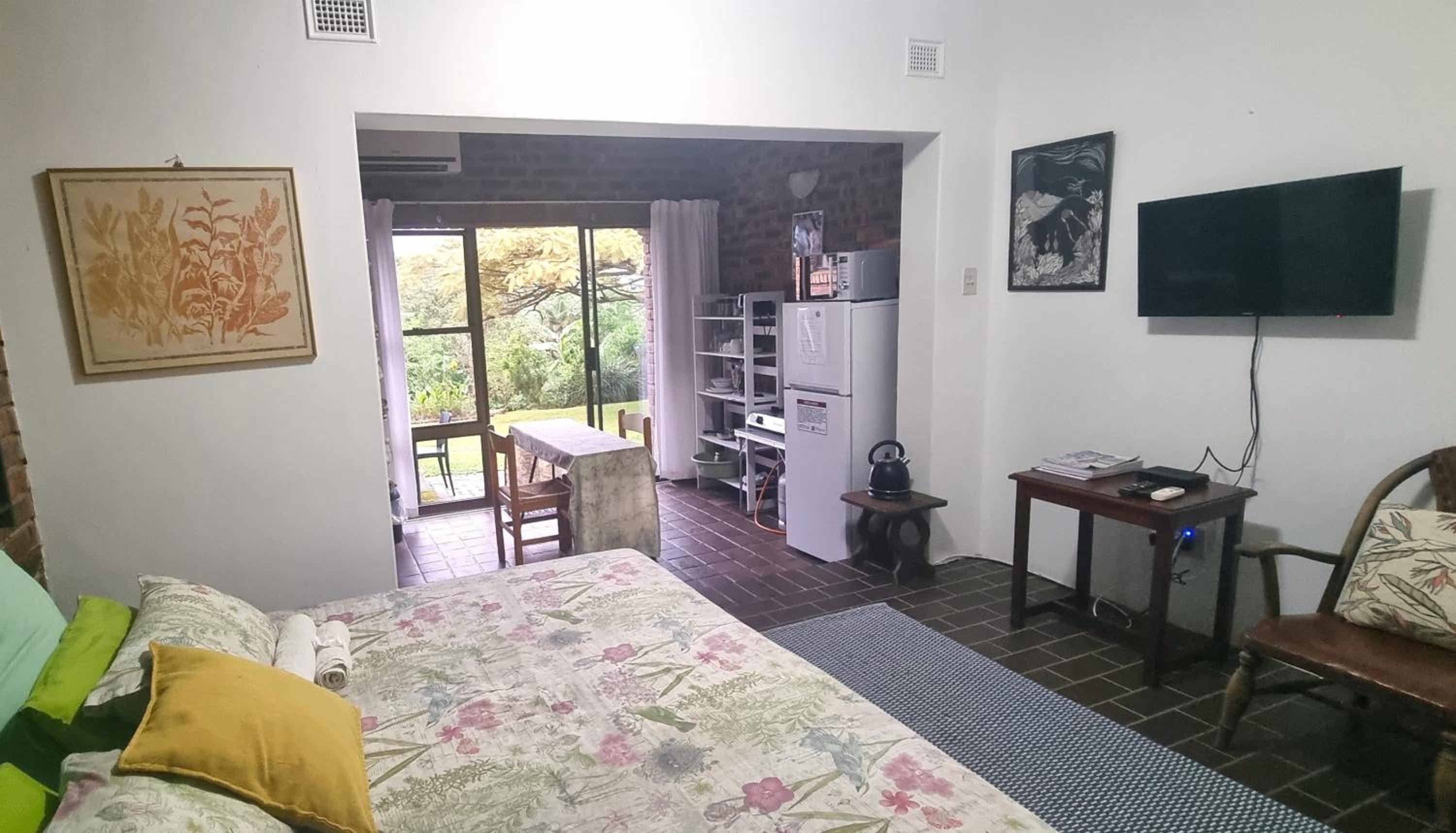 Twin Room with Garden View photo 1