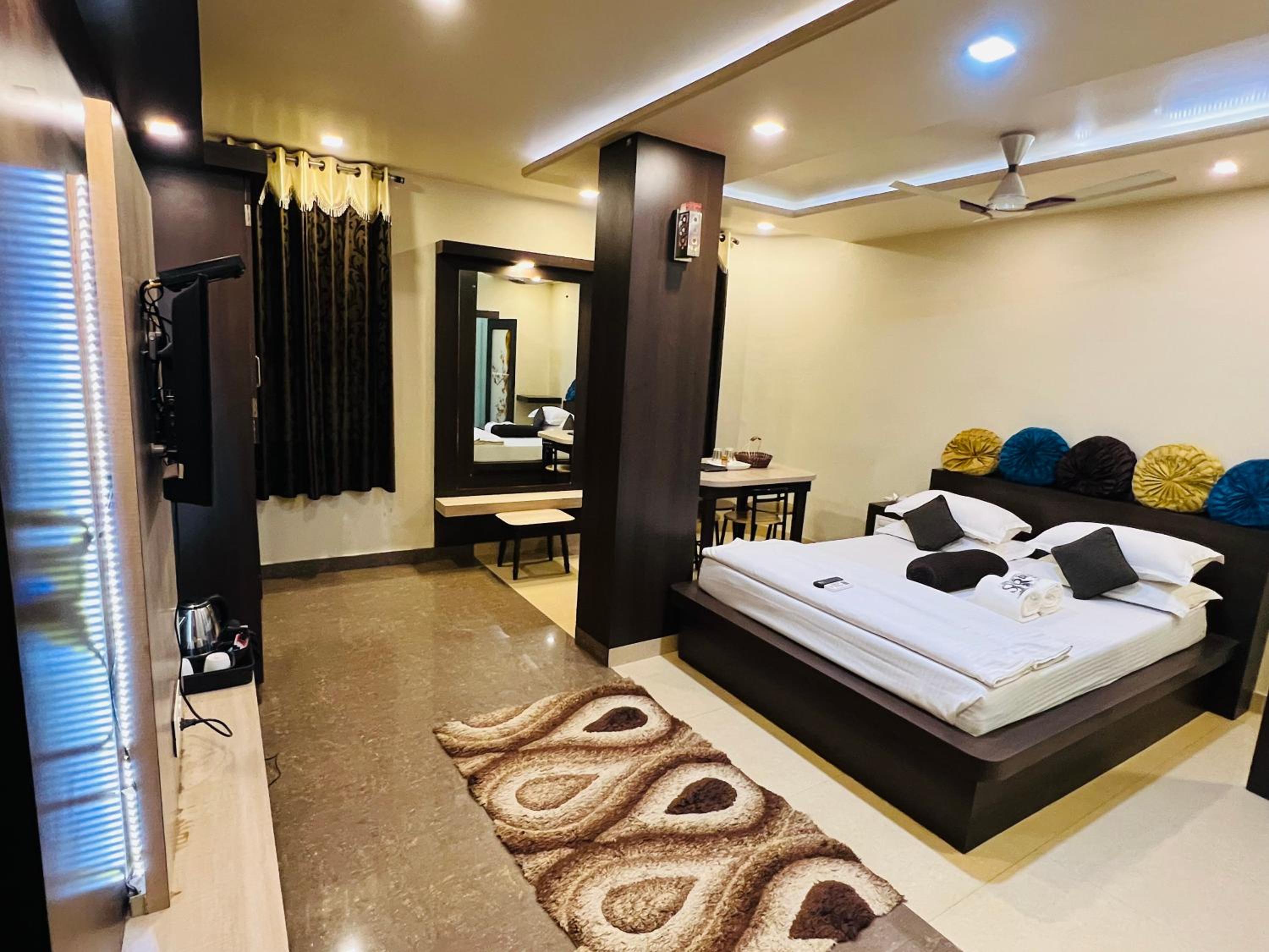 Superior Suite - Photo 1