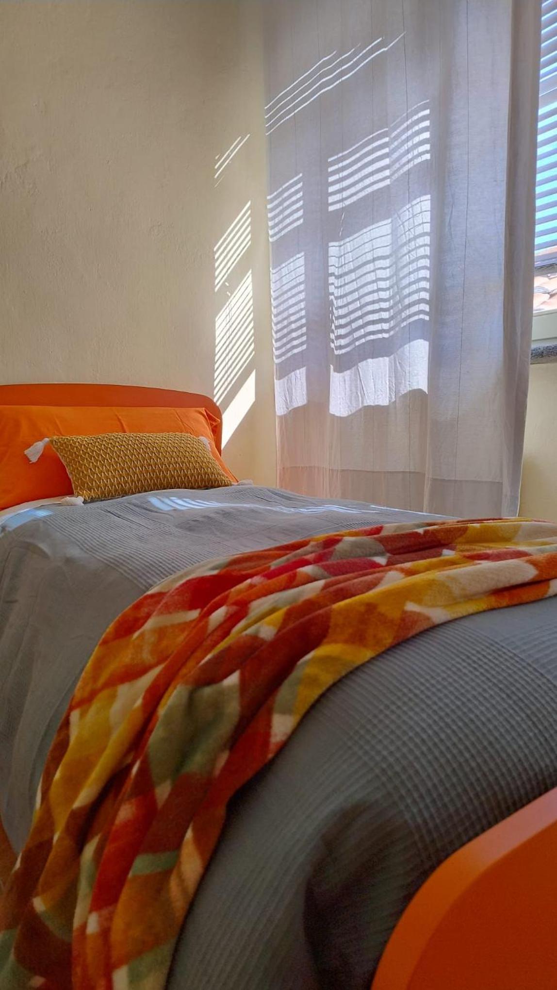Standard Single Room with Shared Bathroom photo 2