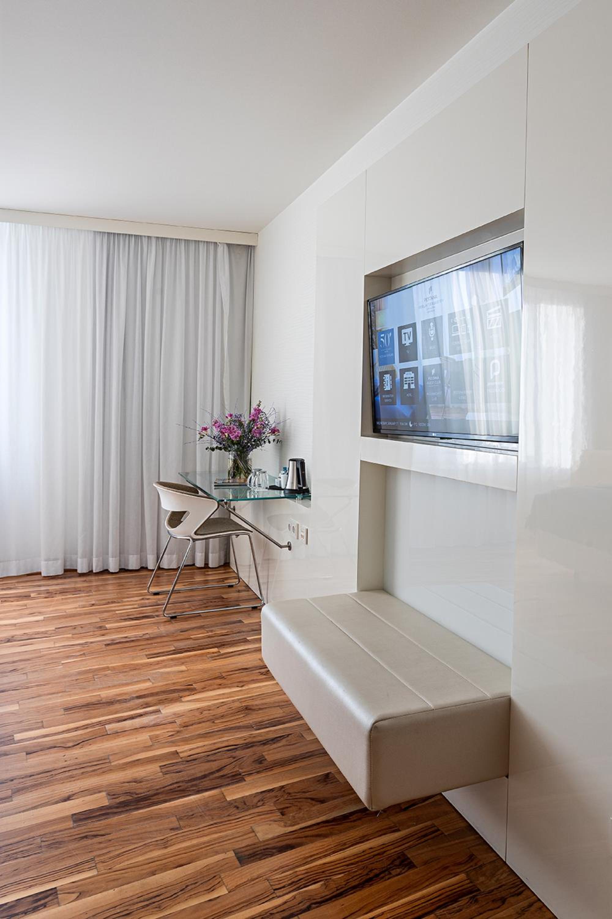 Deluxe Double Room photo 3