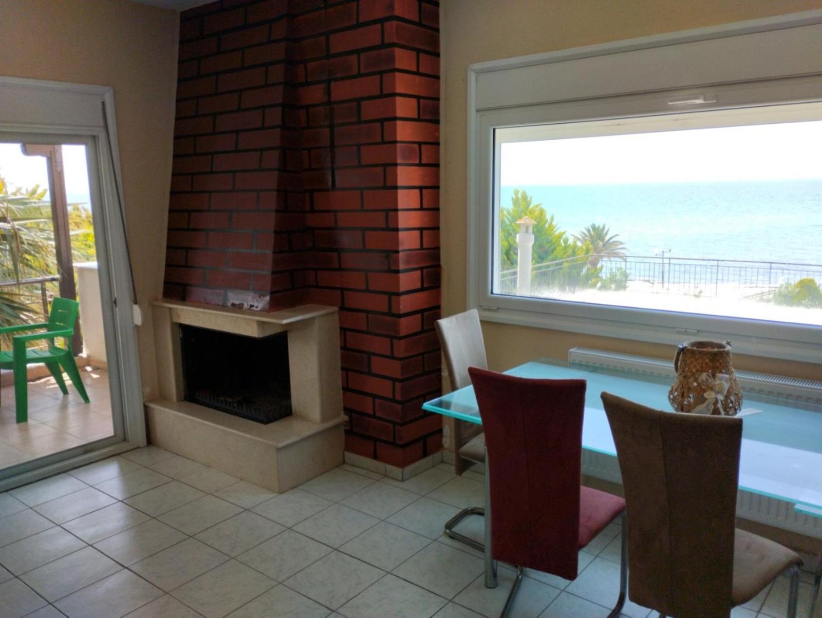 Three-Bedroom Villa photo 3