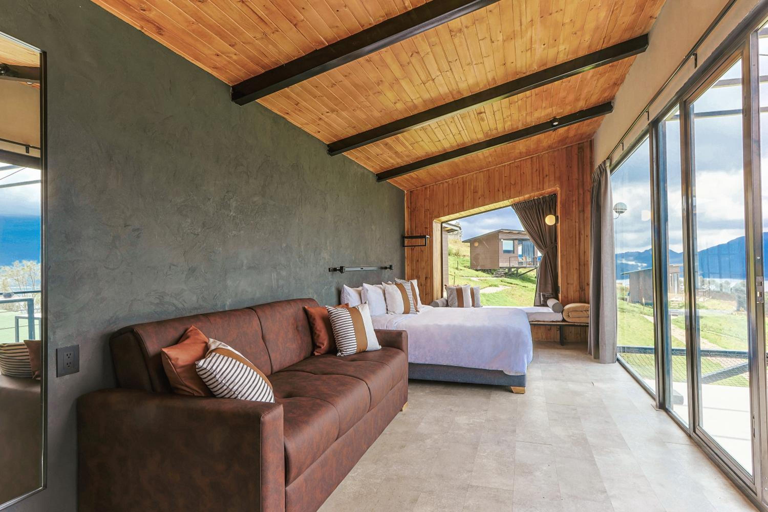 Suite with Lake View